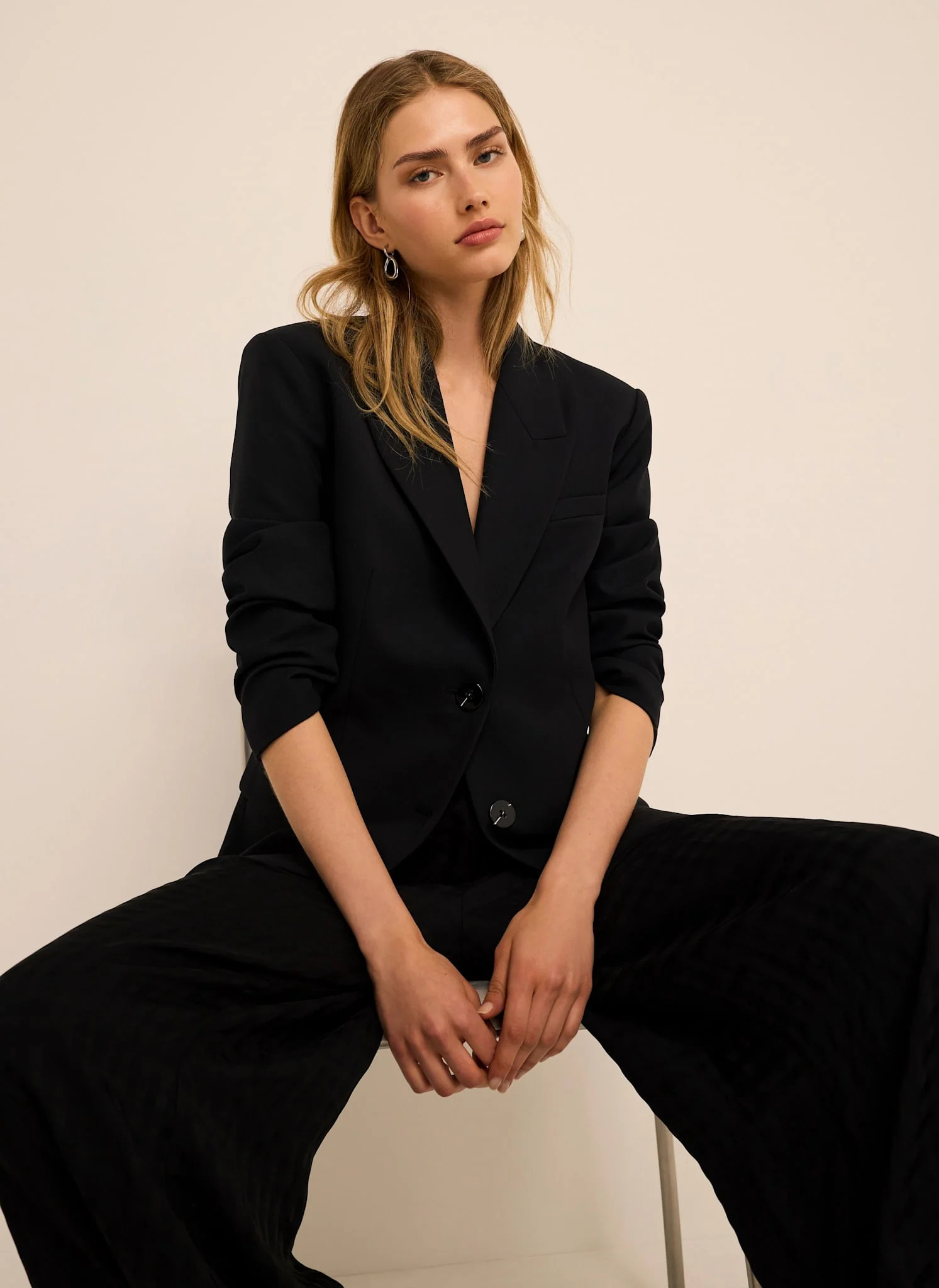Black Single Breasted Blazer | Mint Velvet