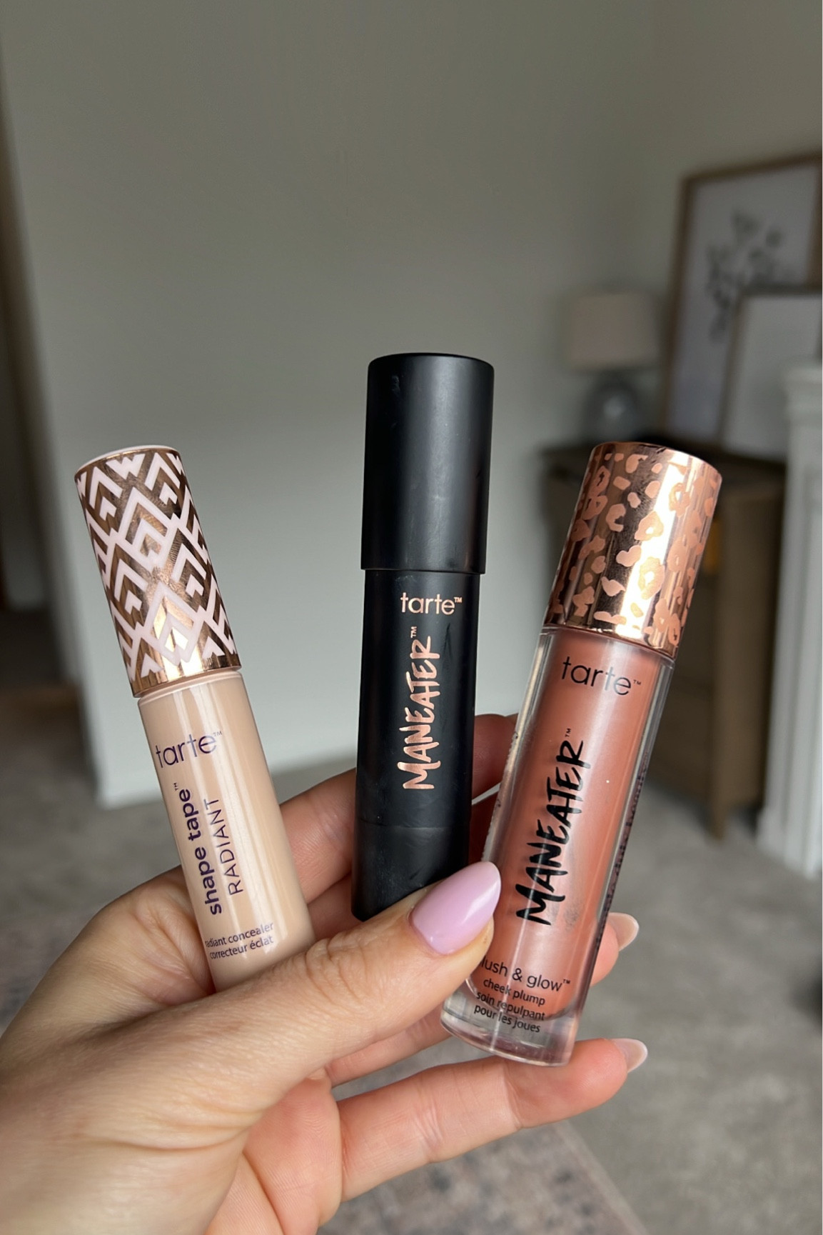 maneater™ silk stick bronzer