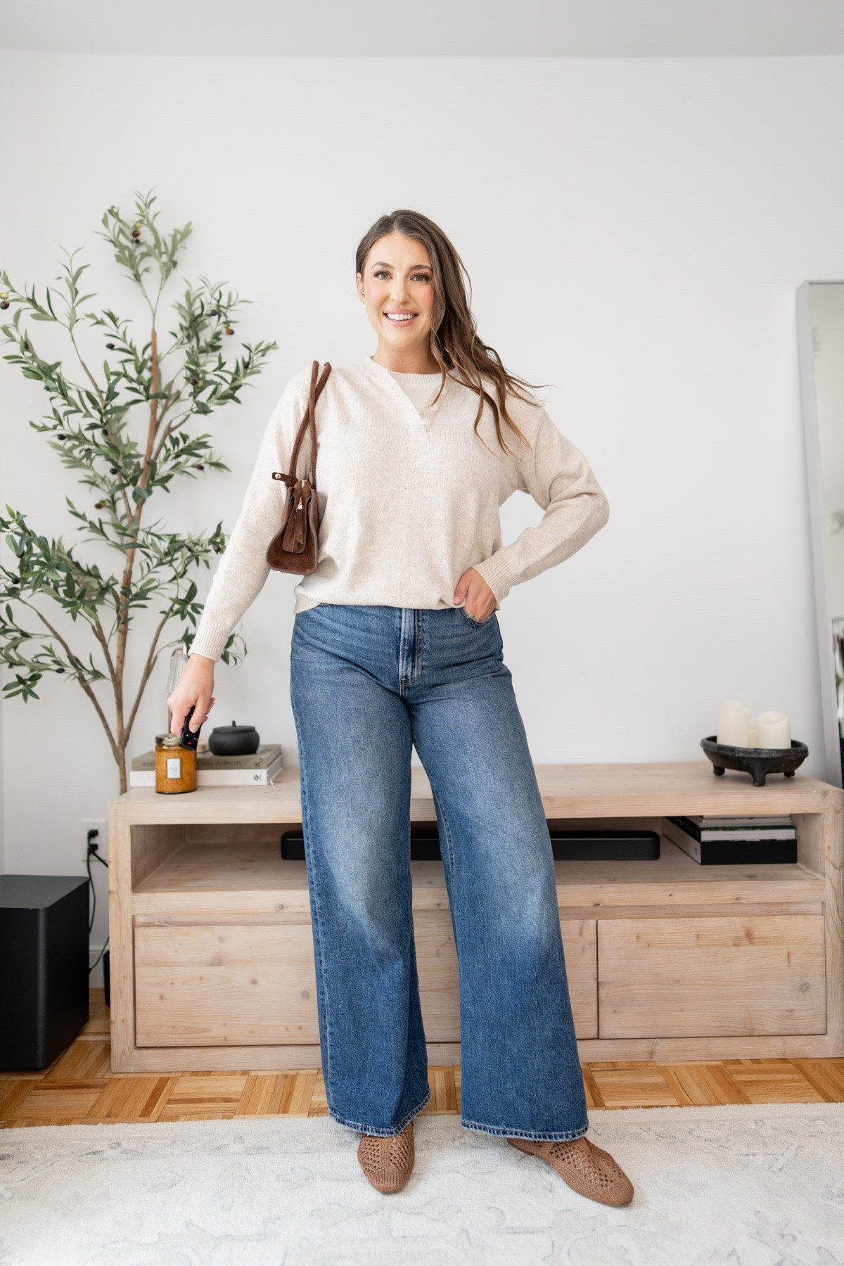 The easiest everyday fall outfit 🤎 A cozy neutral sweater, wide-leg jeans, and woven flats make the perfect effortlessly put-together combination!

casual fall outfit, neutral sweater outfit, wide leg jeans, everyday fall style, cozy fall fashion, woven flats, effortless outfit

#LTKootd #LTKMidsize #LTKSeasonal