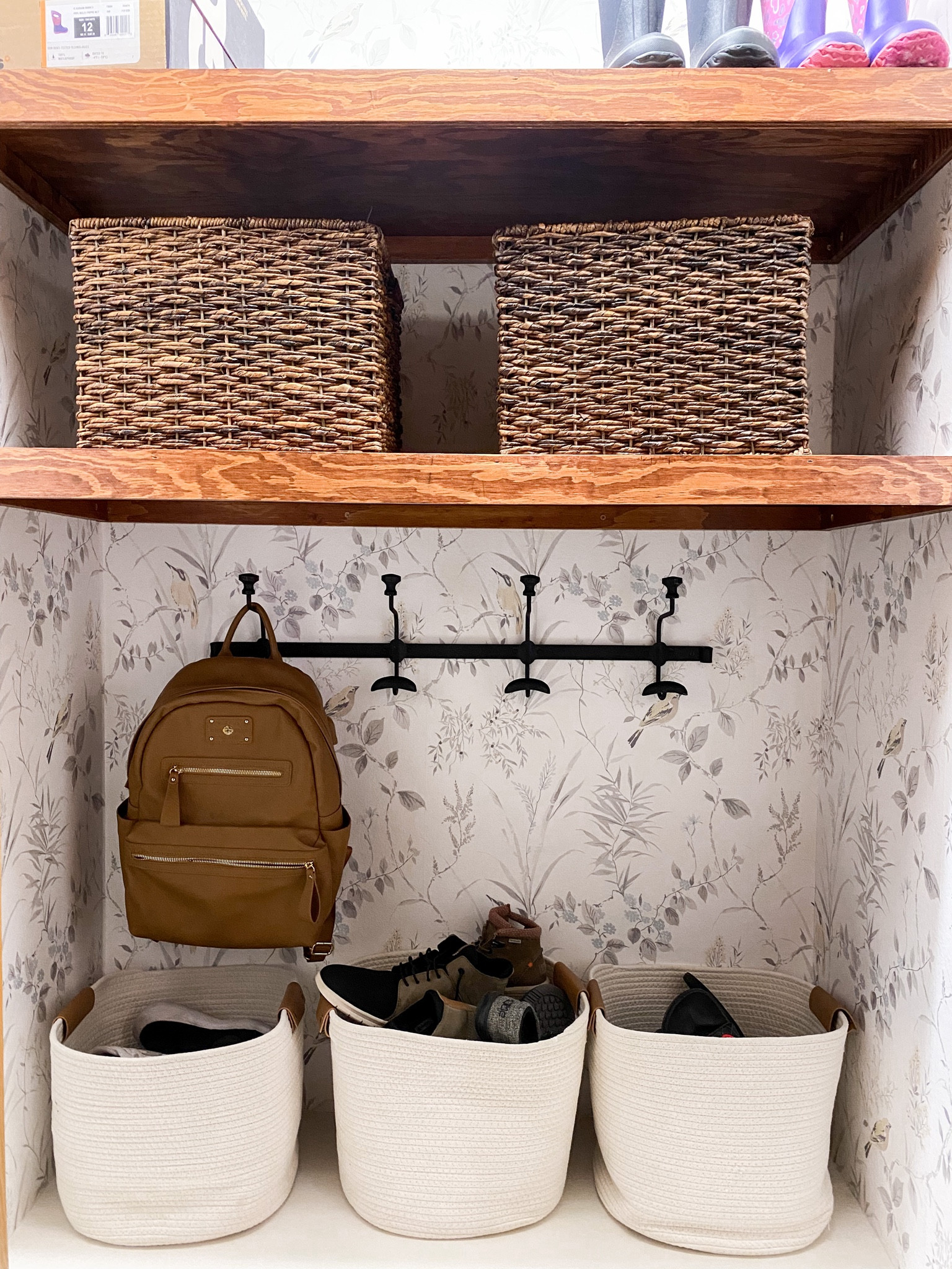 Wayfair has the BEST wallpaper and it’s the perfect time to snag some during their Way Day deals today! Linking the other wallpaper in my house too, all from Wayfair!

#wallpaper #diy #magnolia #target #targethome #targetstyle #organization #wayfair #wayday #wayfair

#LTKhome #LTKunder50 #LTKsalealert