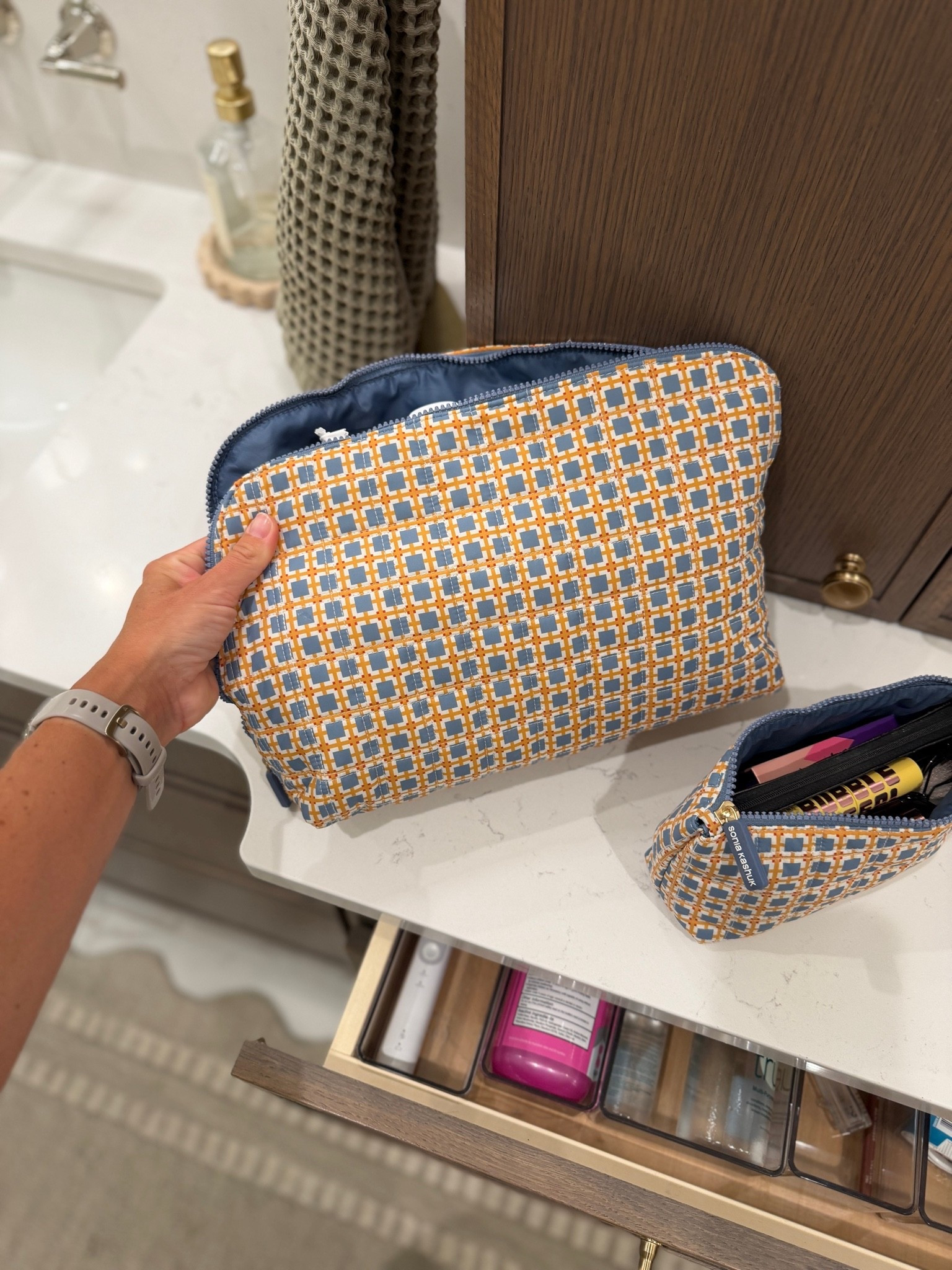 Love these toiletry bags for traveling! The large one holds ALL the things!

#LTKHome #LTKTravel #LTKBeauty