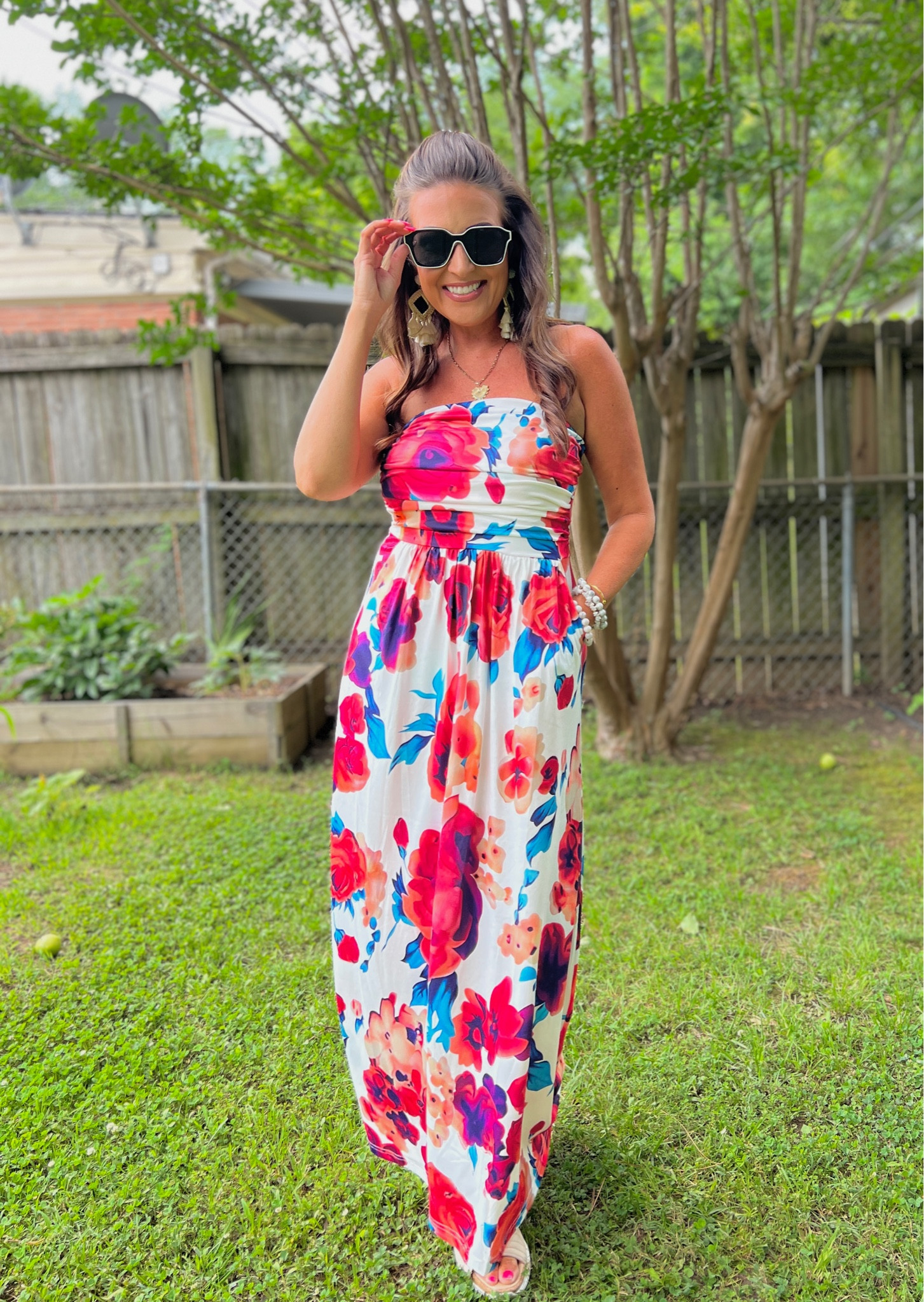 ⭐️use code SJLINZ30A on my sunnies and any other SOJOS glasses on Amazon #sojospartner⭐️

Dress: small

Amazon fashion, amazon favorites, amazon must haves, maxi dress, wedges, espadrilles, dresses with pockets, strapless dress 

#LTKstyletip #LTKSeasonal #LTKunder50