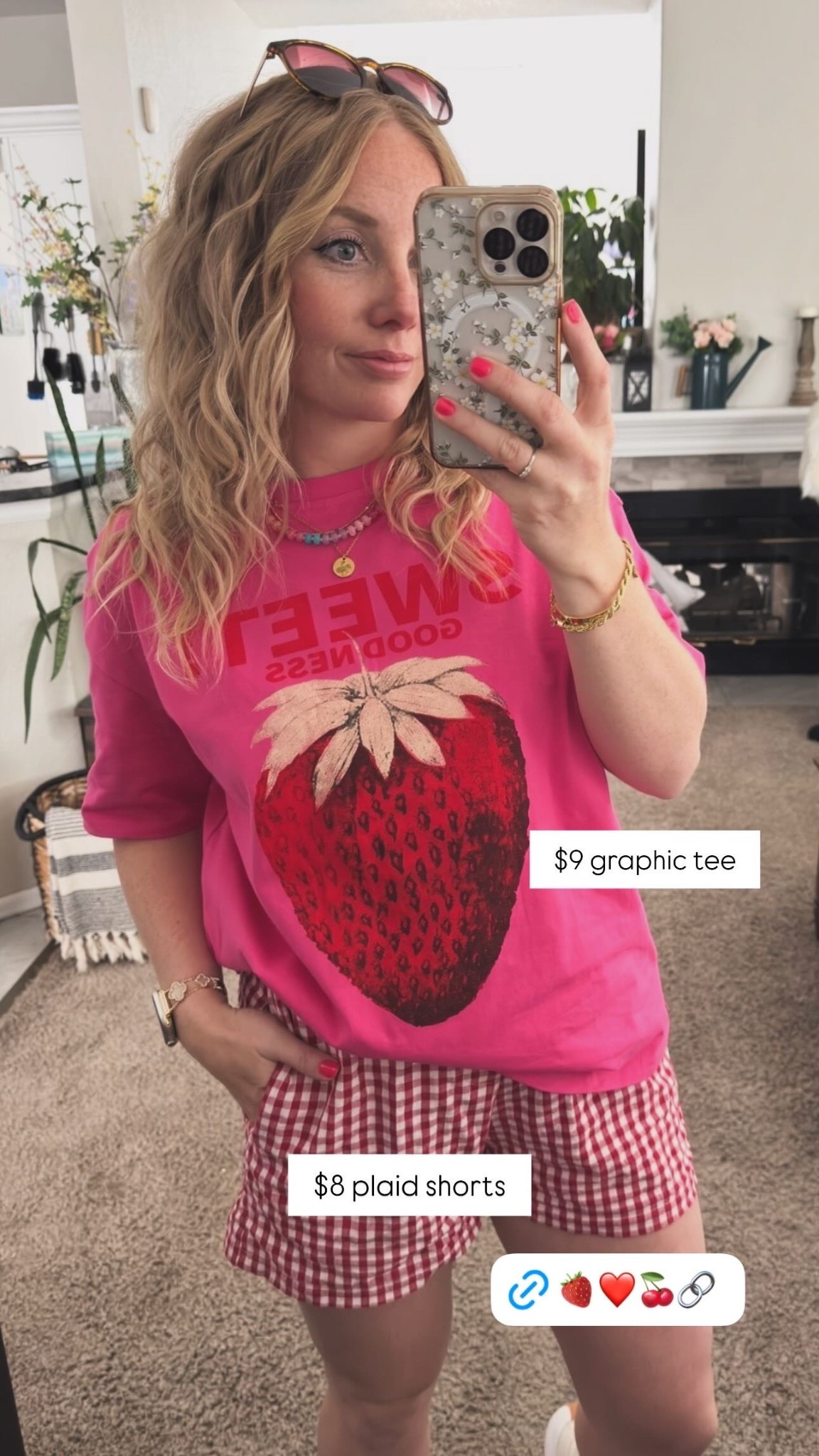 🚨Graphic tee $9 plaid shorts on sale for $8

#LTKSaleAlert #LTKSeasonal #LTKPetite