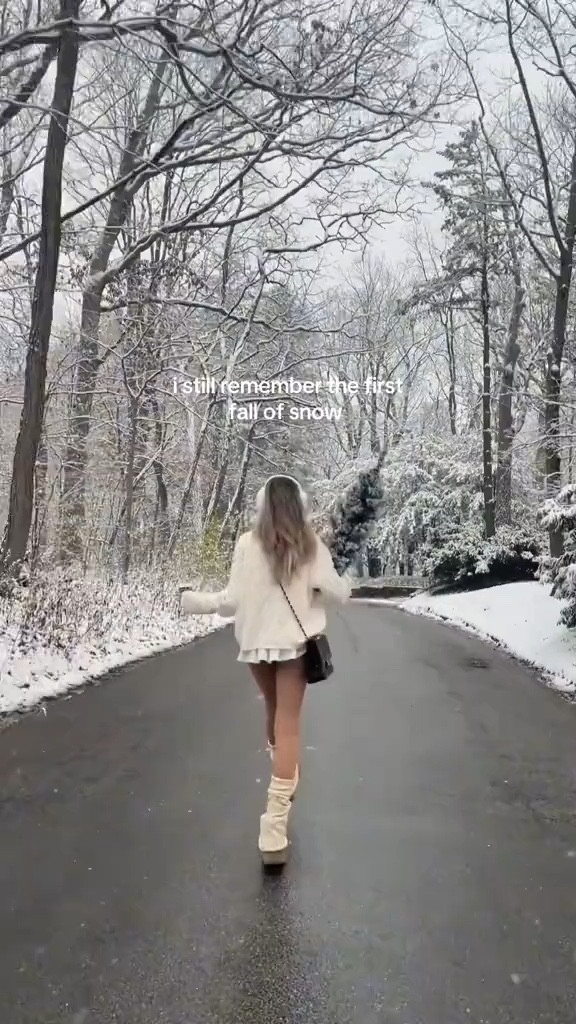 snow girl ootd 🤍 

trendy fashion, chic style, ootd, snow outfit, winter outfit, skirt, ugg boots 