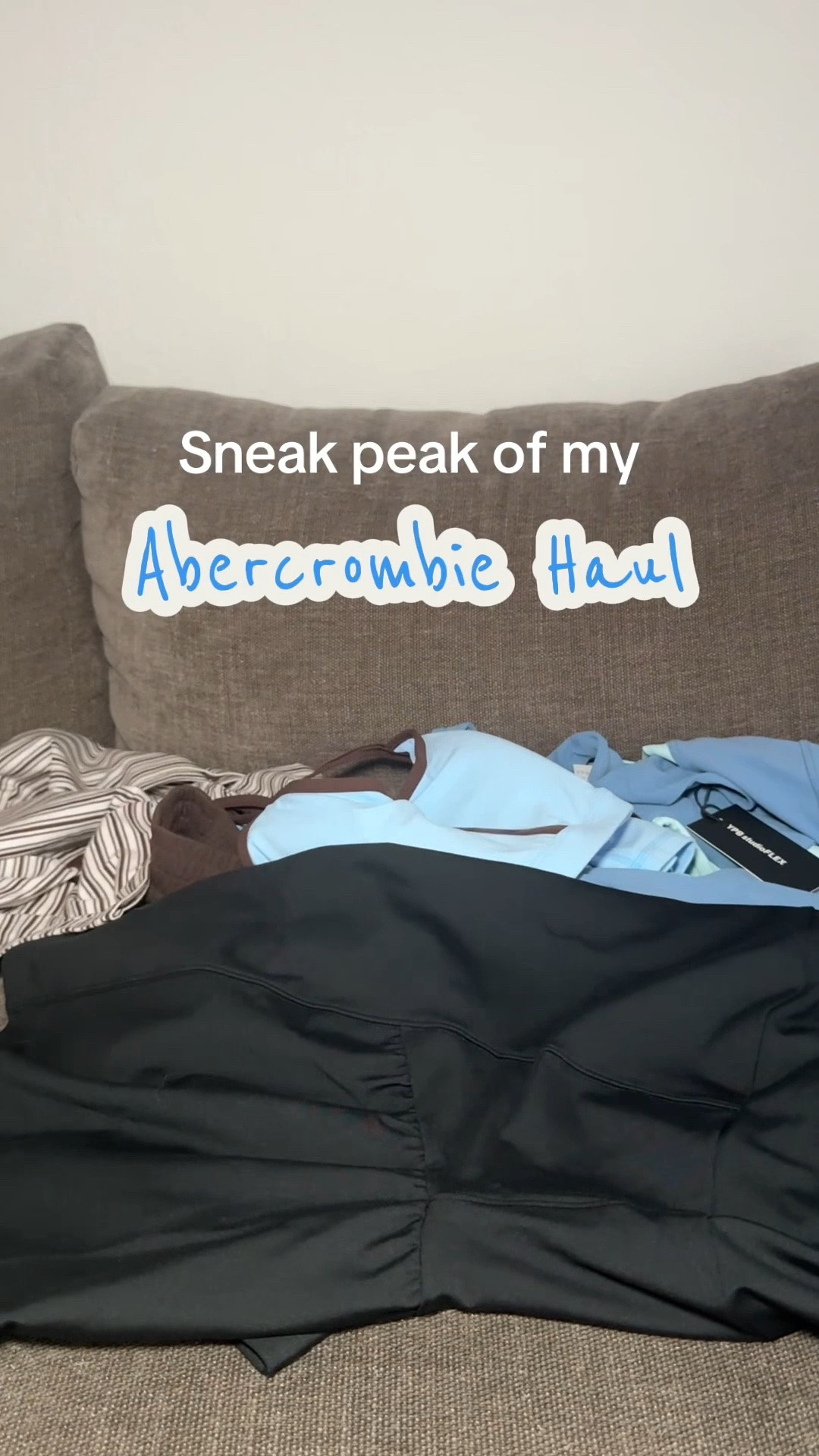 Abercrombie is giving Pilates mommy 💙🤎

I’m obsessed with these workout sets and I can’t wait to do the full try on. I was going to yesterday but out AC broke and it was way too hot inside.

#LTKootd #LTKMidsize #LTKActive