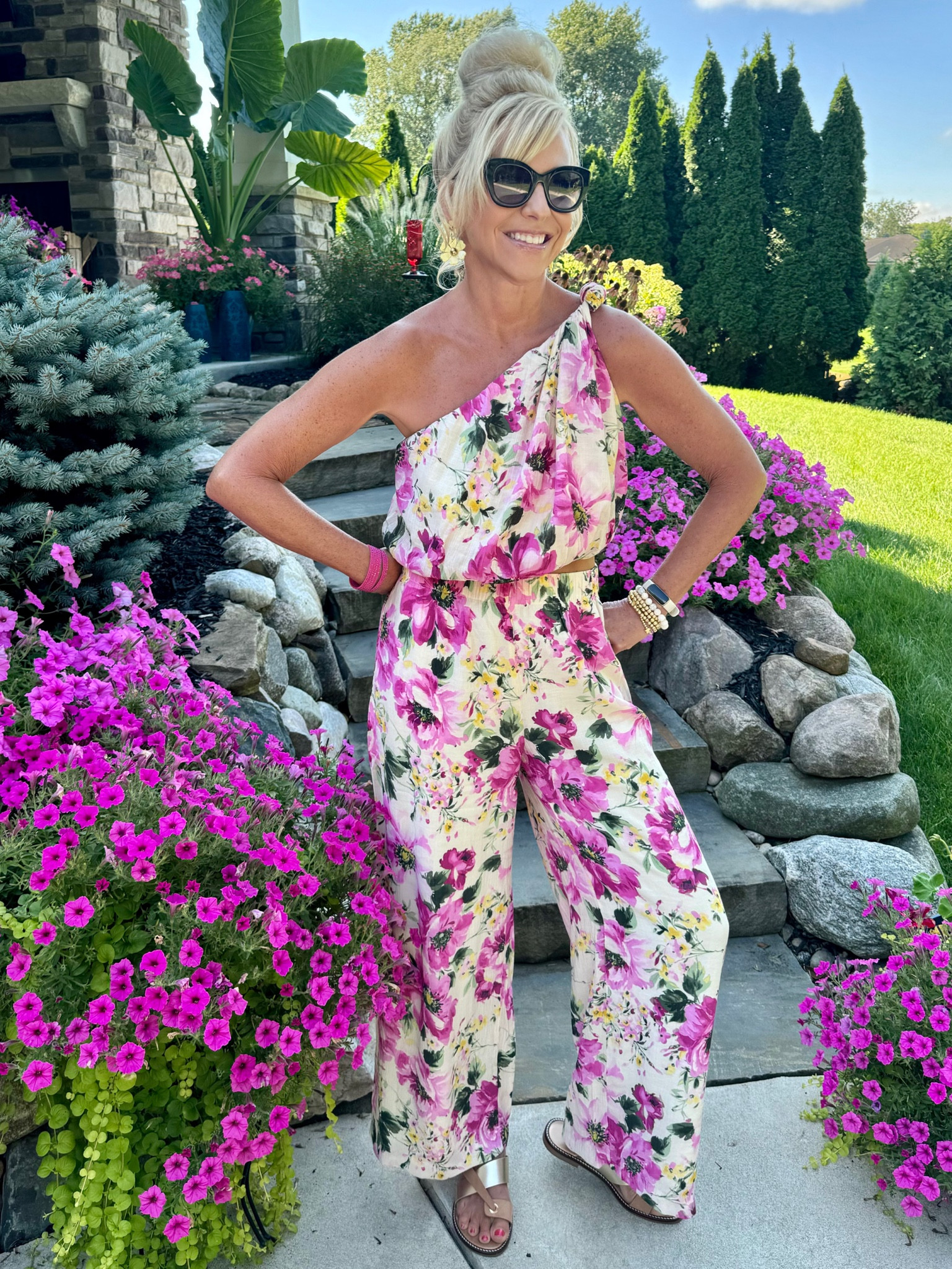 I love these two pieces from Abercrombie so much! Lined and I didn’t even need to wear a bra! Cute outfit 

#LTKFindsUnder50 #LTKStyleTip #LTKSaleAlert