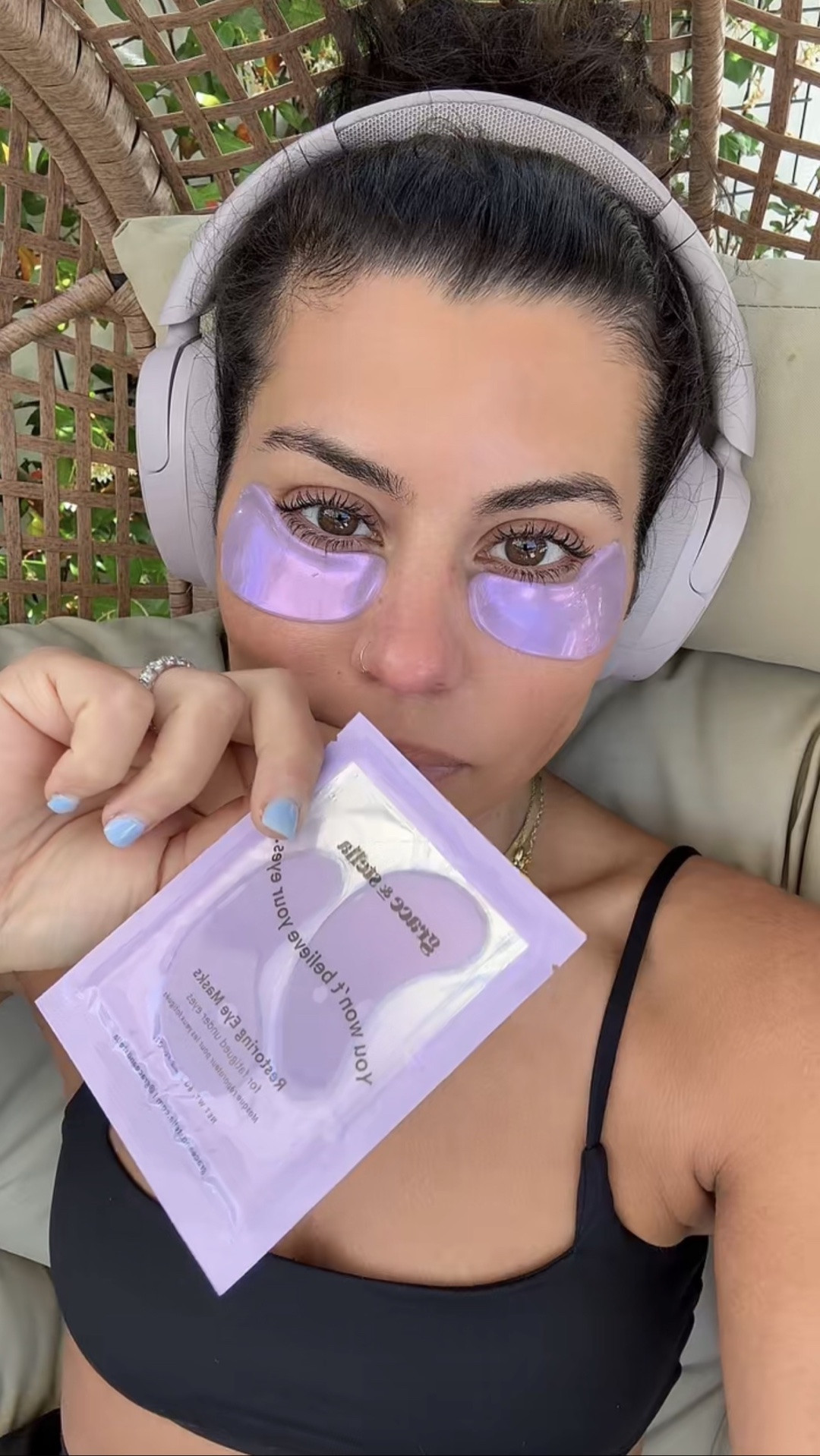 ✈️ My favorite skincare travel hack? Grace & Stella restoring eye masks — and yes, individually packaged is THE reason 🙌

No messy jar, no broken seal, no wondering if it's still good. Each mask is sealed fresh so I can toss a few in my carry-on, my purse, my hotel bag — wherever.

Long flight skin is OVER. These hydrating under-eye patches plump, de-puff, and restore while I literally do nothing 😮‍💨 Under-eye care has never been this easy (or this travel-friendly).

Pack them. Thank yourself later. 🛄✨

#GraceAndStella #EyeMasks #UnderEyeMasks #TravelSkincare #SkincareTravel

#LTKselfcare #LTKmorningroutine #LTKBeauty