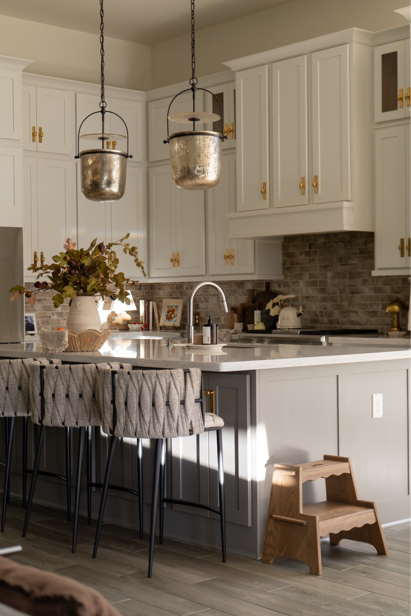 Kitchen views 🤎✨

#LTKHome #LTKSaleAlert #LTKSeasonal