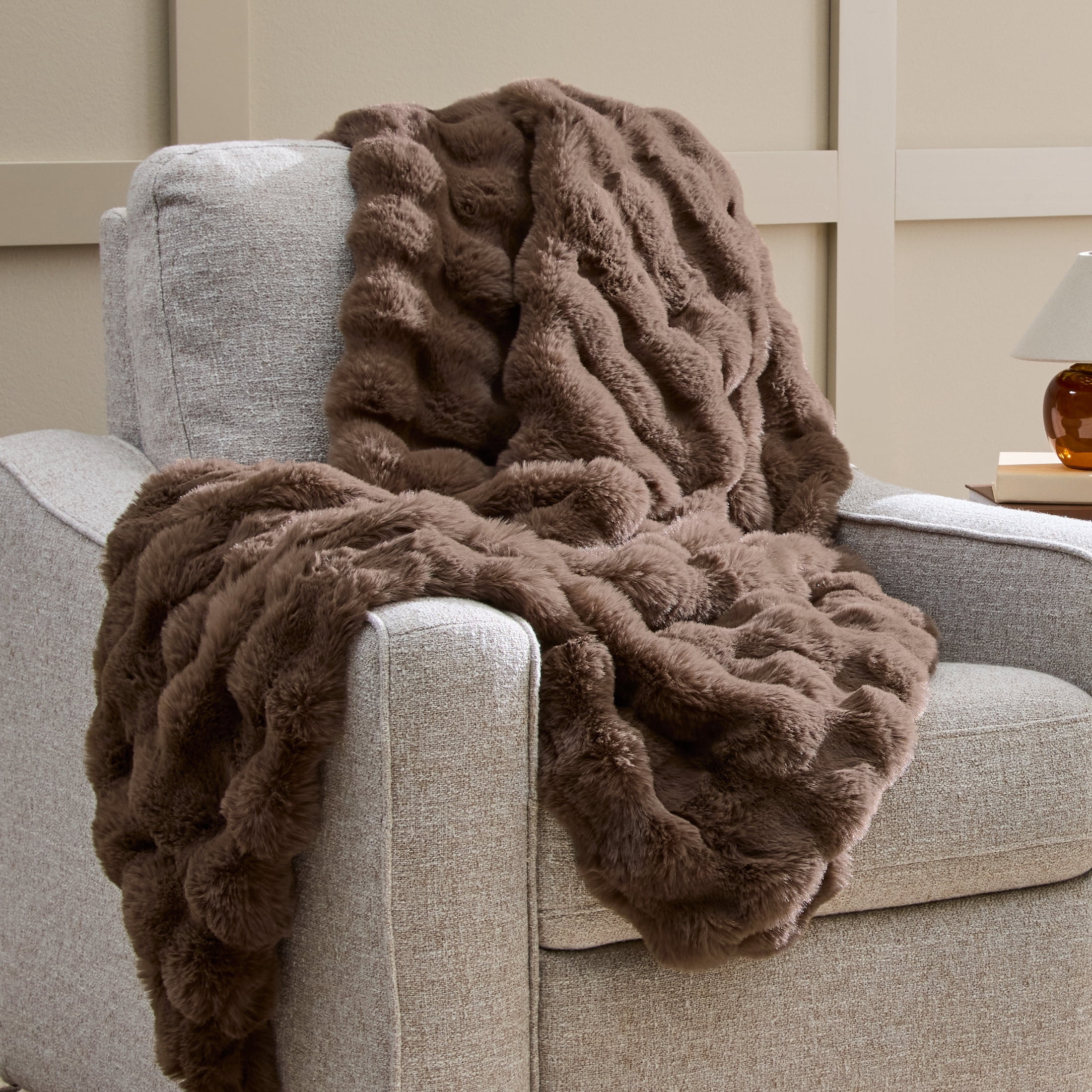 Better Homes & Gardens Brown Leopard Faux Fur Oversized Throw, 50" x 72" | Walmart (US)