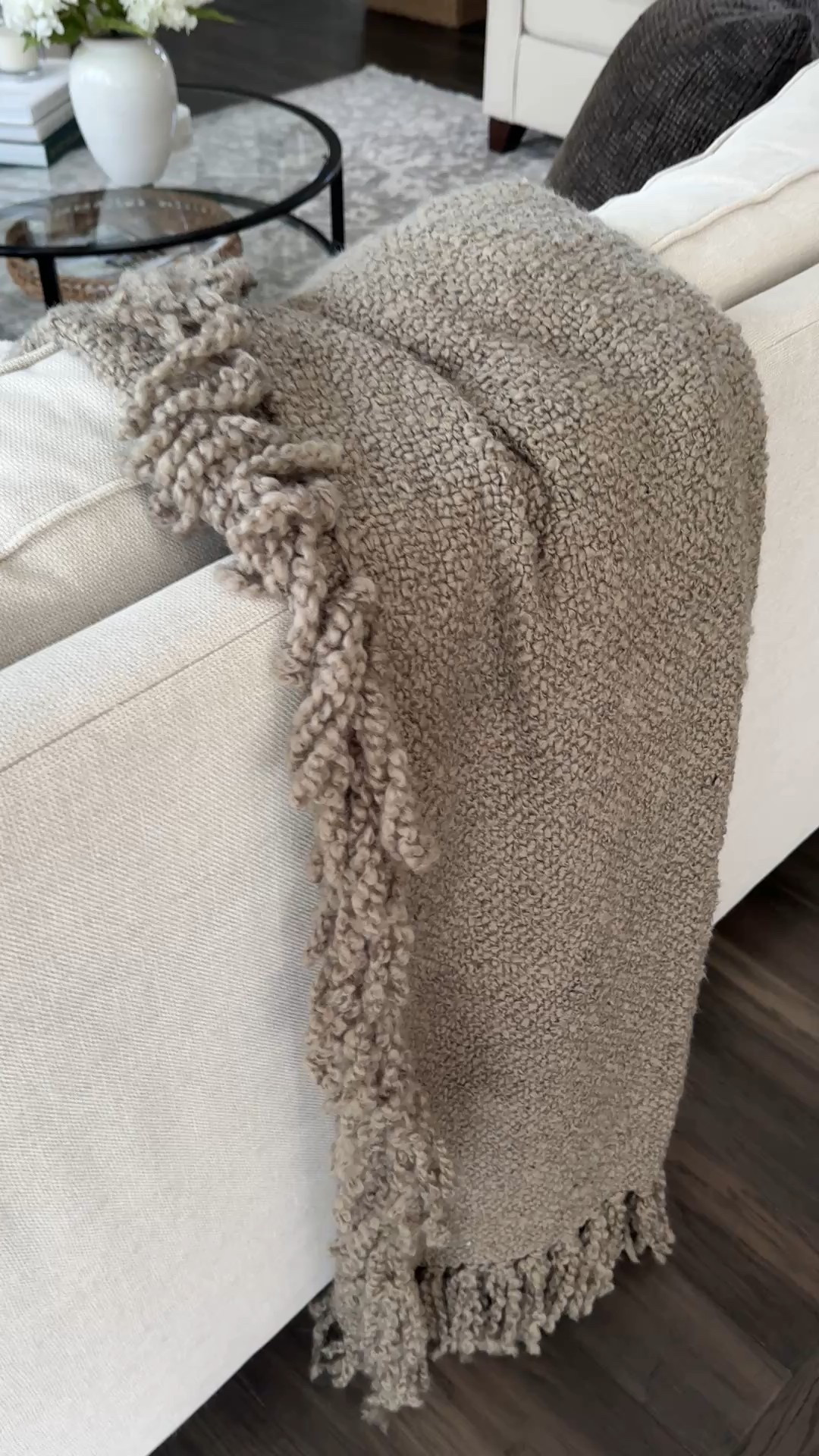 Love this cozy Pottery Barn throw - this is in the color “drizzle”

#throwblanket #fallfinds #potterybarn #neutralhome #cozyhome 


#LTKautumn #LTKHome #LTKFindsUnder100