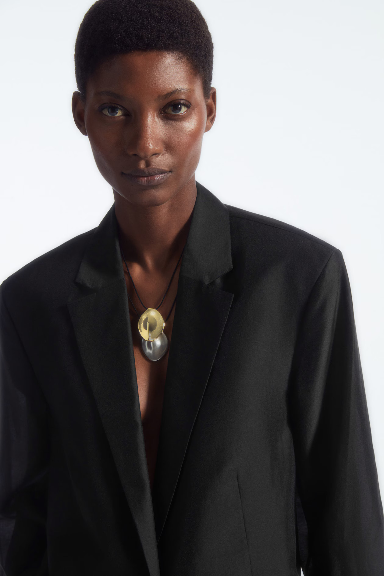 ORGANIC-SHAPED PENDANT NECKLACE - GOLD | COS (AU)