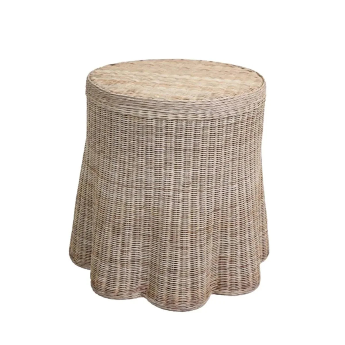 Scalloped Round Wicker Side Table | The Well Appointed House, LLC