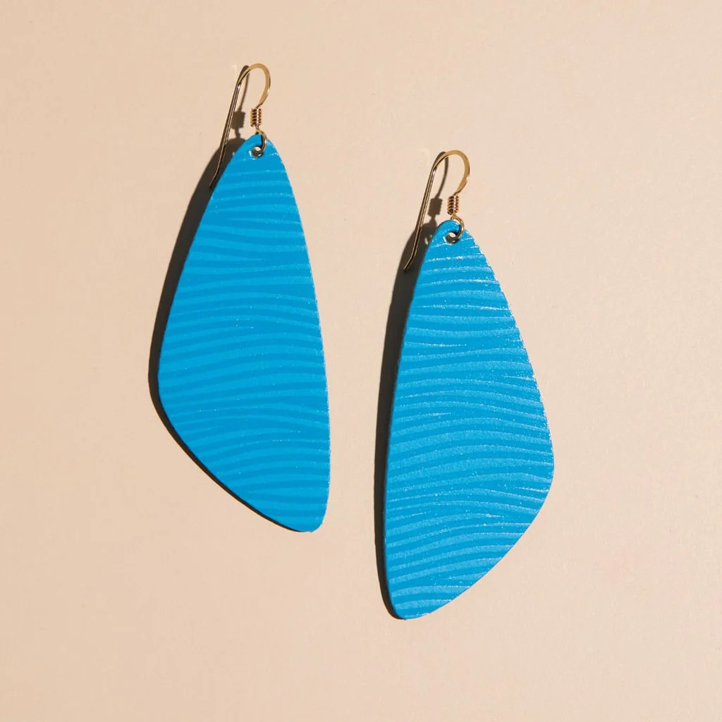 Sea Breeze Beach Wave Evie Organic Drop Earrings | Nickel and Suede