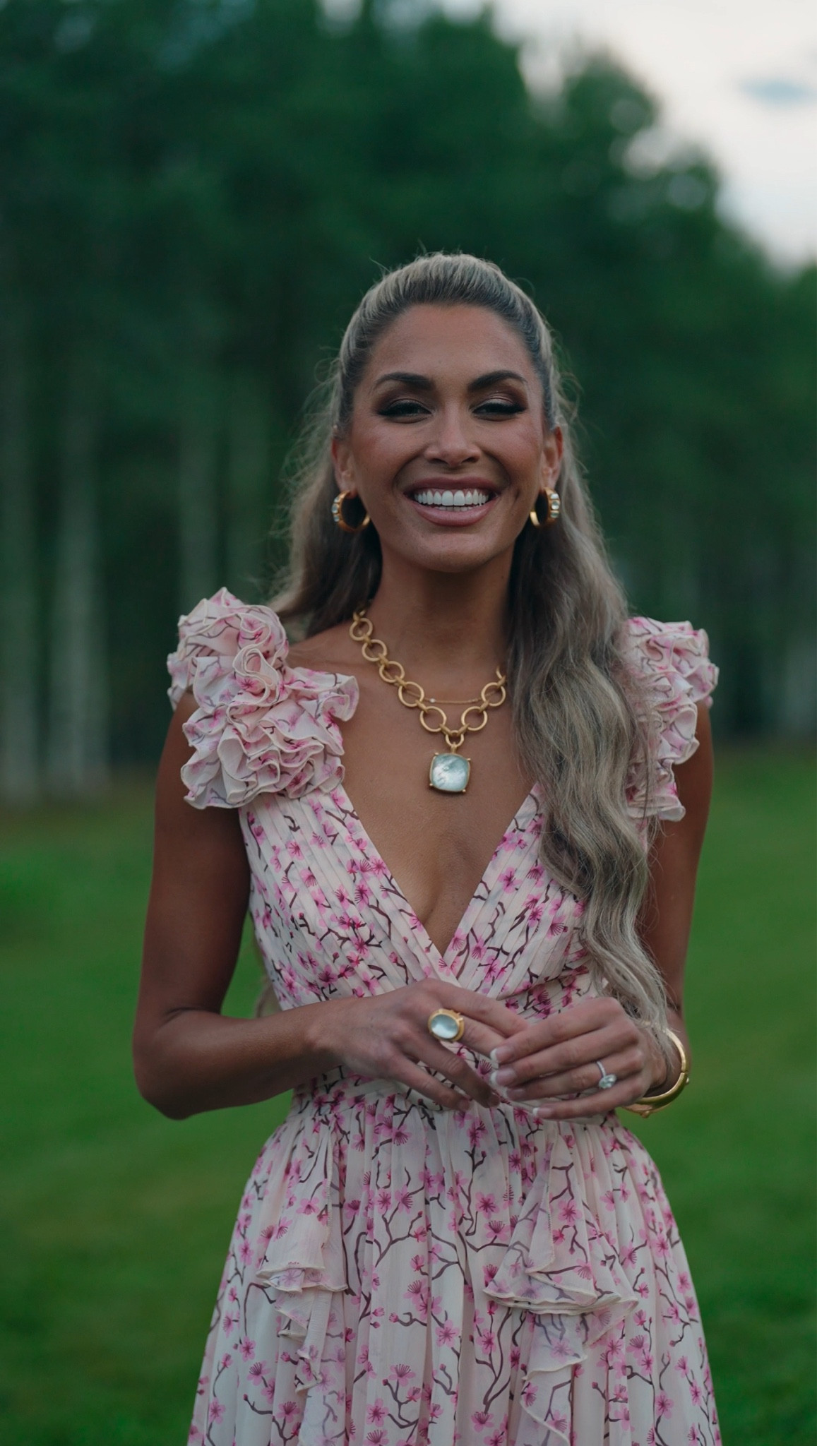 This dress is a DREAM 💭 🤍😍 runs small bc it’s a UK based company, wearing size US 6. They have super fast shipping too! Dress is Anna Louise boutique, linking similar below 👇🏼 



Wedding guest dress, flowy feminine long dress, spring formal dresses, bridesmaid dresses, 

#LTKWedding