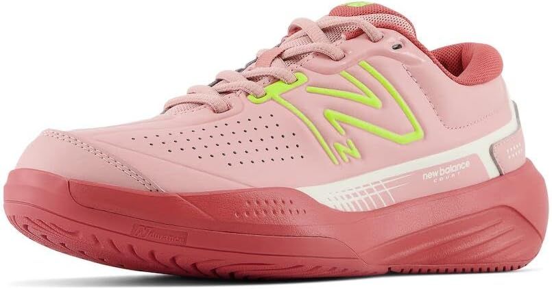 New Balance Women's 696 V5 Hard Court Tennis Shoe | Amazon (US)