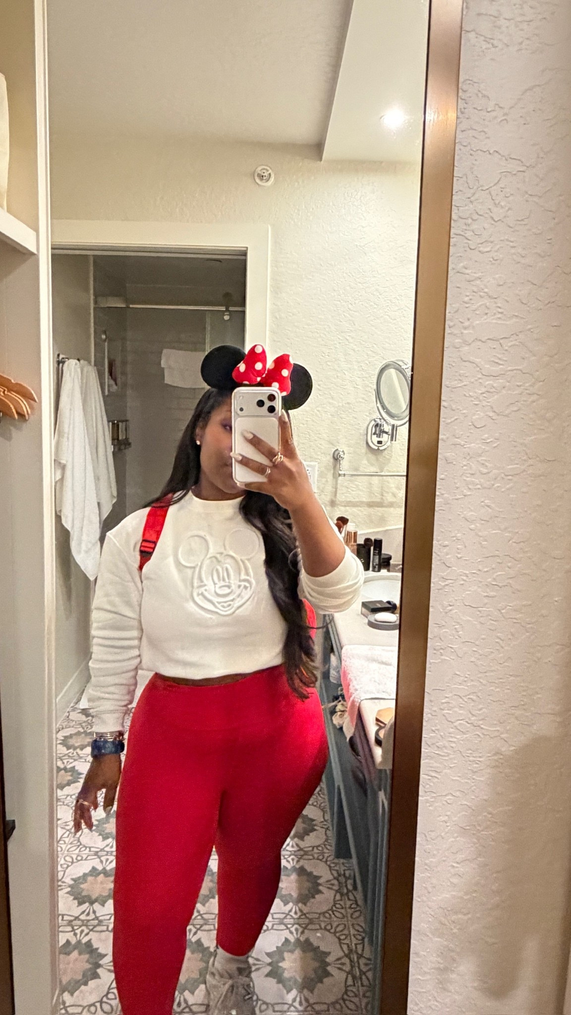 Disney outfit inspo 💋 

This sweater is perfect for my neutral girlies and these leggings from Free People are SO GOOD! 

Sweater isn’t linkable and leggings are sold out so linking similar items below! 

#LTKTravel #LTKMidsize #LTKPetite