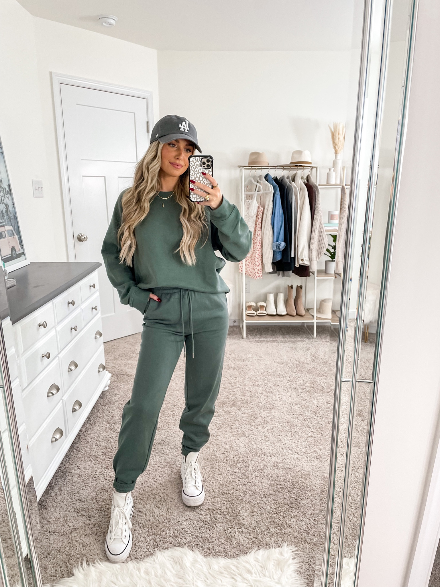 H&M sweatshirt: medium 
H&M sweatpants: xs 
Converse platforms: size down 1/2 size 

#LTKfindsunder50 #LTKstyletip #LTKSeasonal