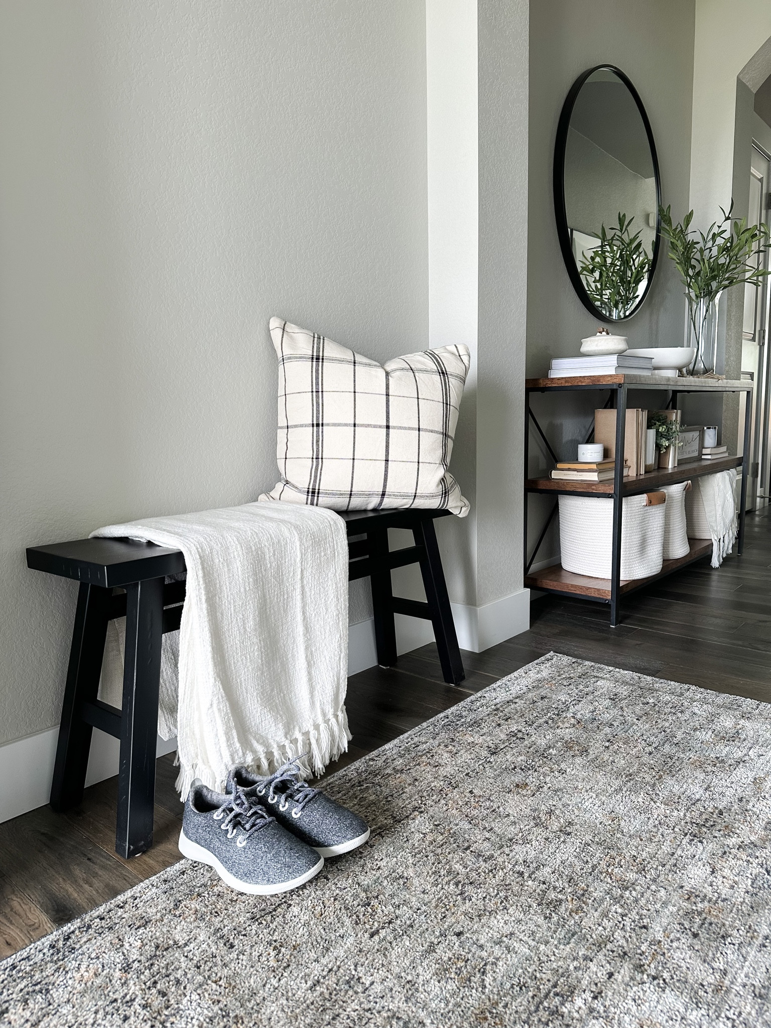 Linking my entryway sources! 

Home decor, entryway, entryway table, entryway bench, console table, entryway storage, front door rug

#LTKshoecrush #LTKhome #LTKFind
