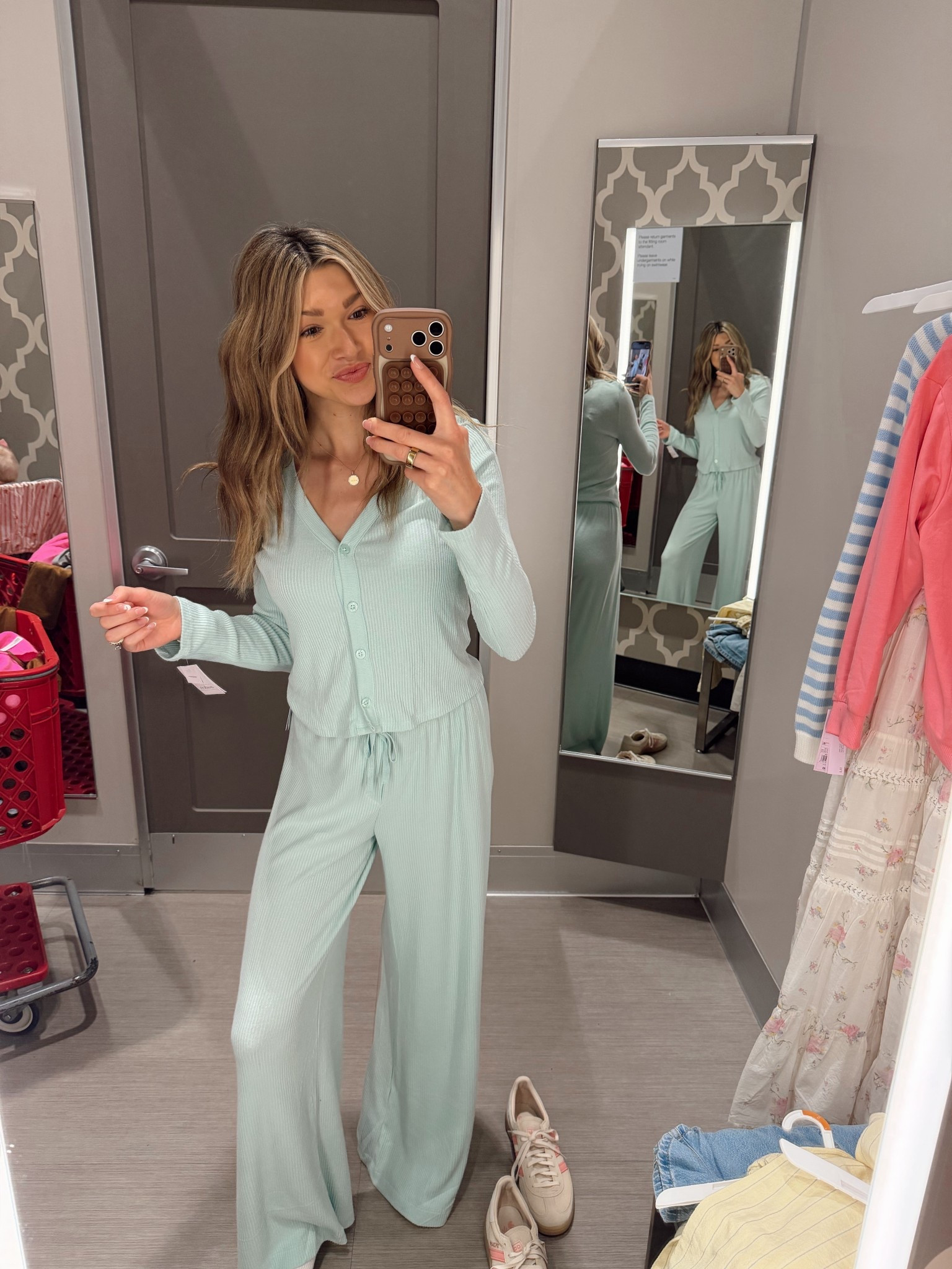 So comfy and cute for spring!!

#LTKSpringSale