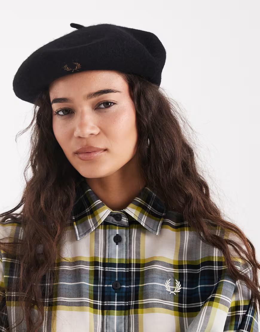 Fred Perry logo beret in black | ASOS (Global)