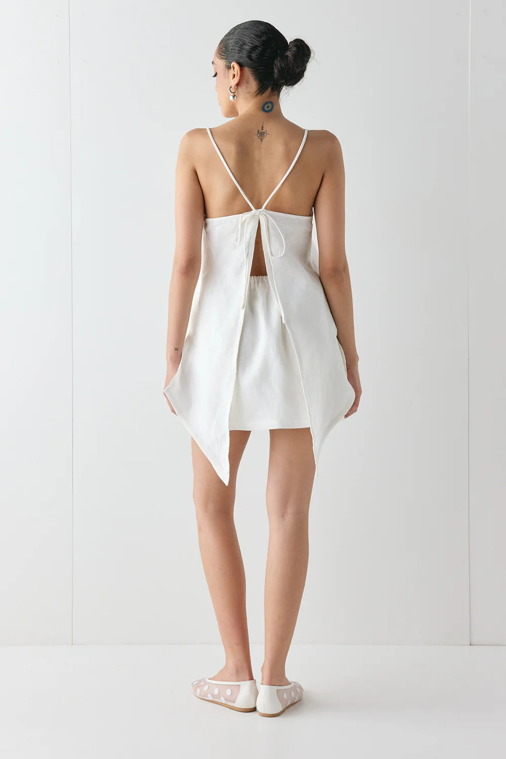 Arli Linen Top White | VRG Grl