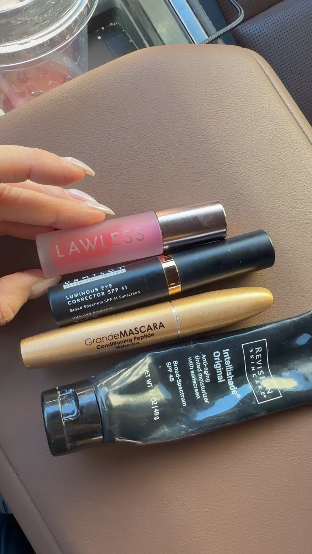 Easy everyday car no makeup makeup look

#LTKNYFW #LTKgrwm #LTKOver40