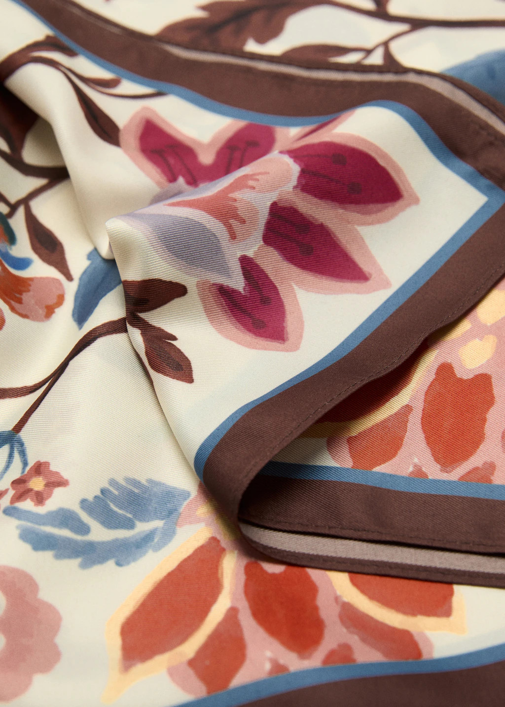 Floral print scarf | MANGO (UK)