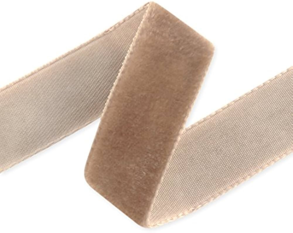 Amazon.com: M&J Trimming Swiss Velvet Ribbon - 1 3/8" Wide Plush Single Face Woven Velvet Trim fo... | Amazon (US)