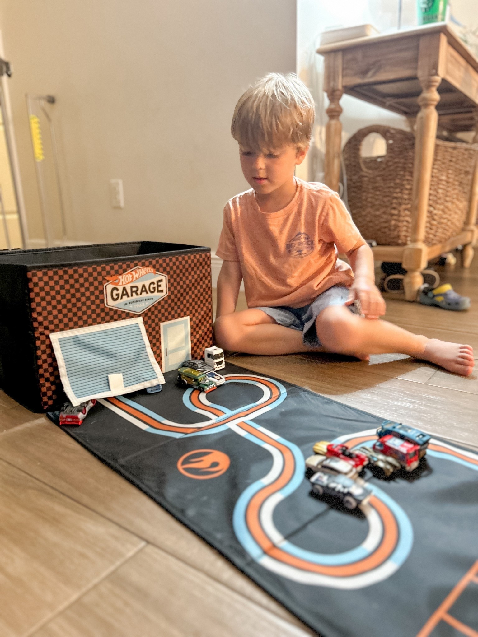 The cutest Hot Wheels storage & it’s on sale! 🏎️

Target | sale alert | Pillowfort | hot wheels | toddler boys | boys | toys 

#LTKKids #LTKmomlife #LTKSaleAlert