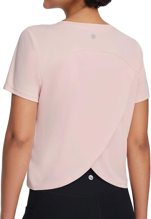 baleaf Women's Athletic Sun Shirts Short Sleeve Running Tops Workout Cropped Split Back UPF 50+ Q... | Amazon (US)
