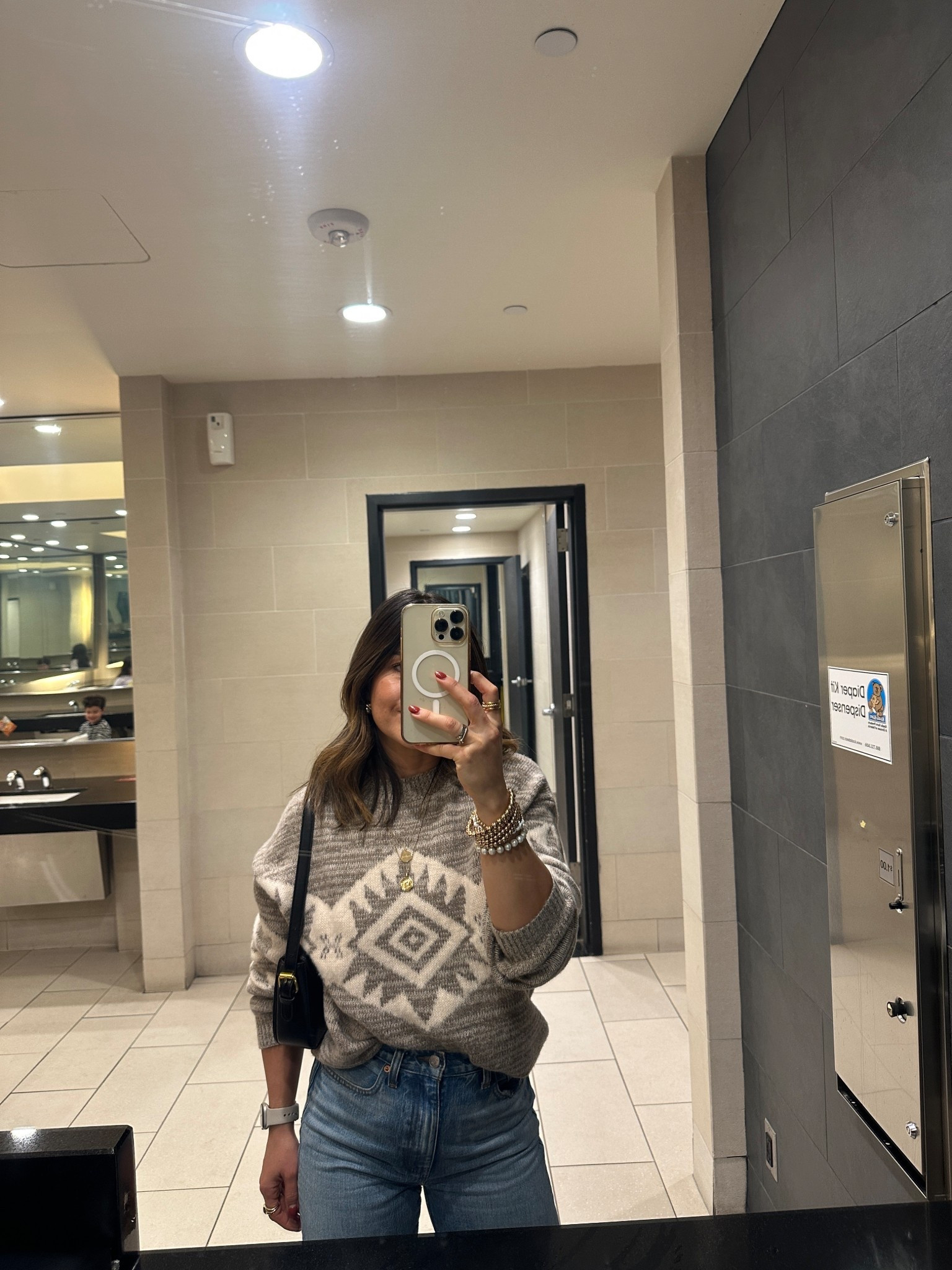 He cutest and softest sweater under $30! 
Sweater size small
Jeans size 25

#LTKHoliday #LTKFindsUnder100 #LTKFindsUnder50