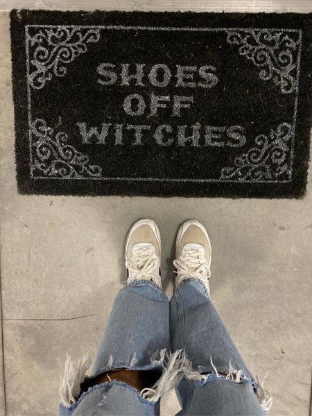 similar doormat linked 

Shoes Off Witches Doormat
Fall front porch 
Amazon doormat 

#LTKHalloween #LTKhome #LTKSeasonal