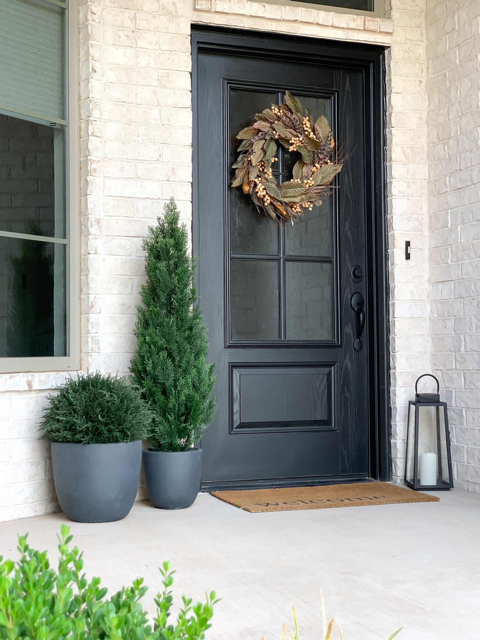 Simple Fall Porch Styling (using faux plants)

Fall decor, fall porch decor, planters, outdoor planter set, lantern, welcome mat, doormat, fall wreath, door wreath, faux outdoor plants, faux sphere, faux cedar tree

#LTKhome #LTKstyletip 

#LTKSeasonal