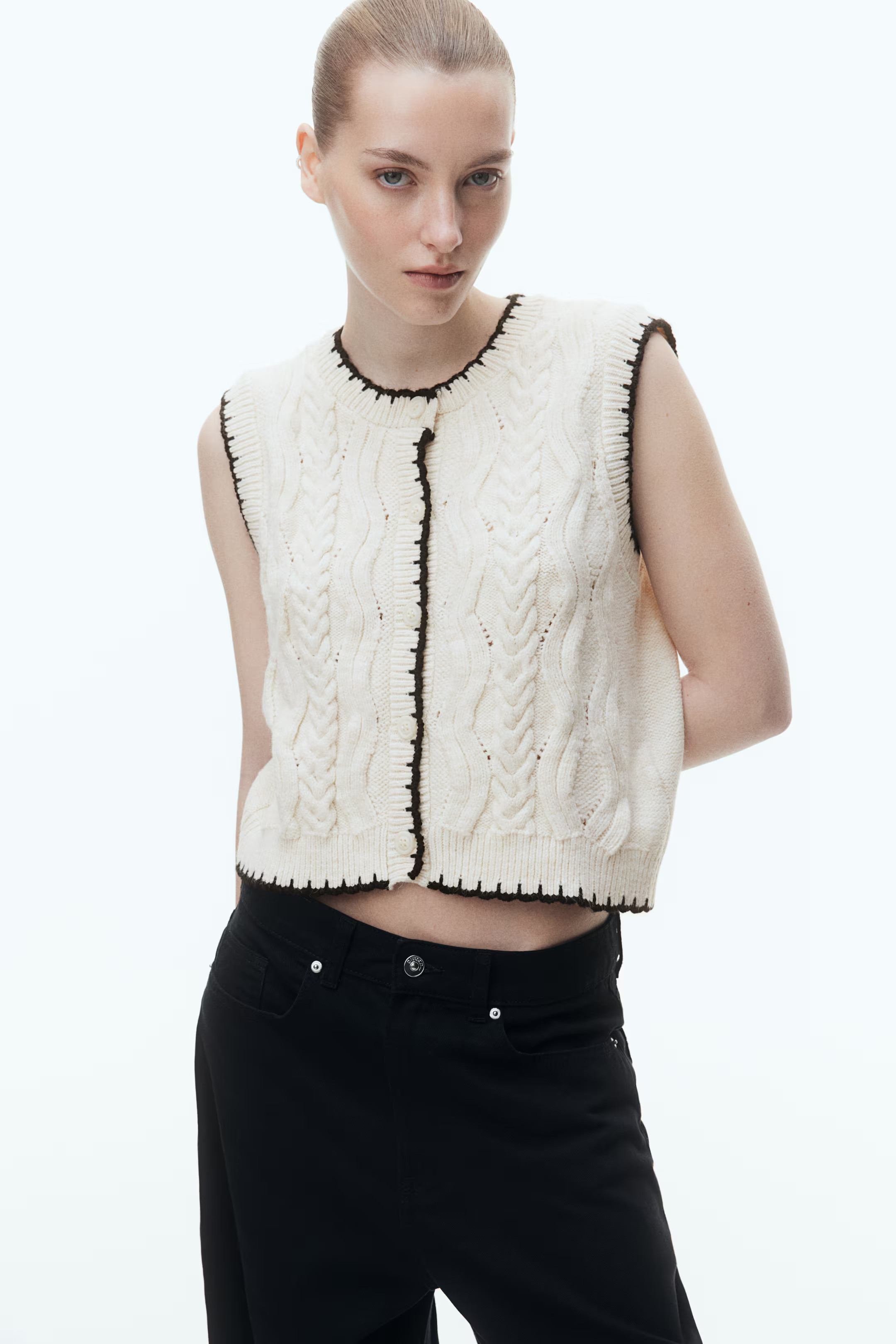 Button-Front Cable-Knit Sweater Vest - Cream - Ladies | H&M US | H&M (US + CA)