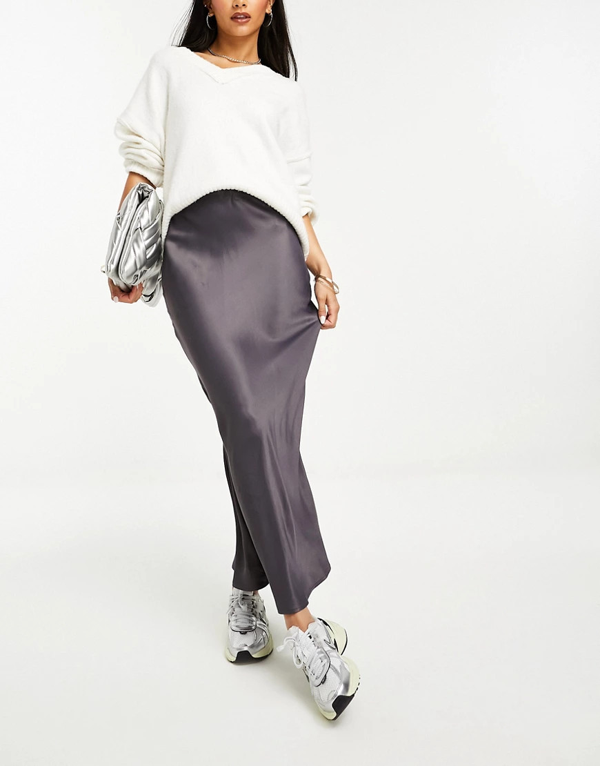 Stradivarius satin bias midi skirt in charcoal-Grey | ASOS (Global)