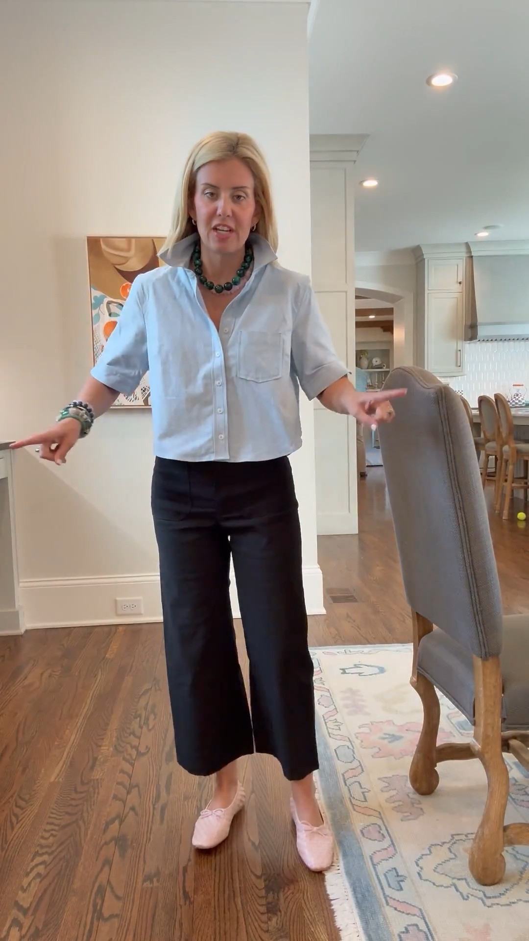 Just when you think the Mabel couldn’t get any better….they introduce the cropped version!! I’m in xs top, 26 pants and 7 flats (sized 1 down). 

*code Catherine20 at Allie + Bess

#LTKdayinmylife #LTKootd #LTKmomlife