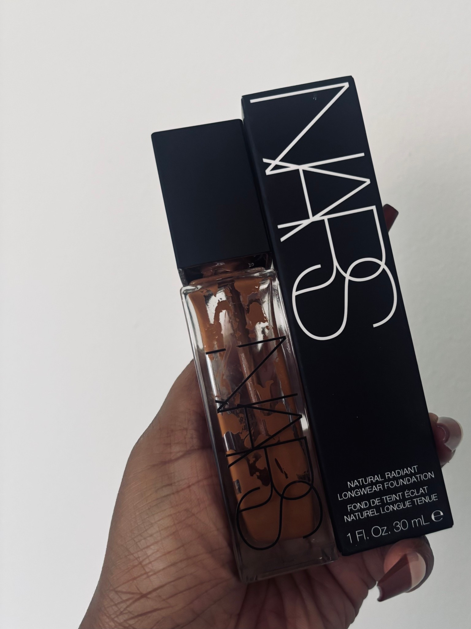 This NARS foundation has become part of my everyday makeup routine. It gives skin a soft glow with buildable coverage that still looks natural. It’s one of those beauty finds that feels like your skin but better.
Shop my shade and try this foundation for your next soft glam look. 


#LTKBeauty