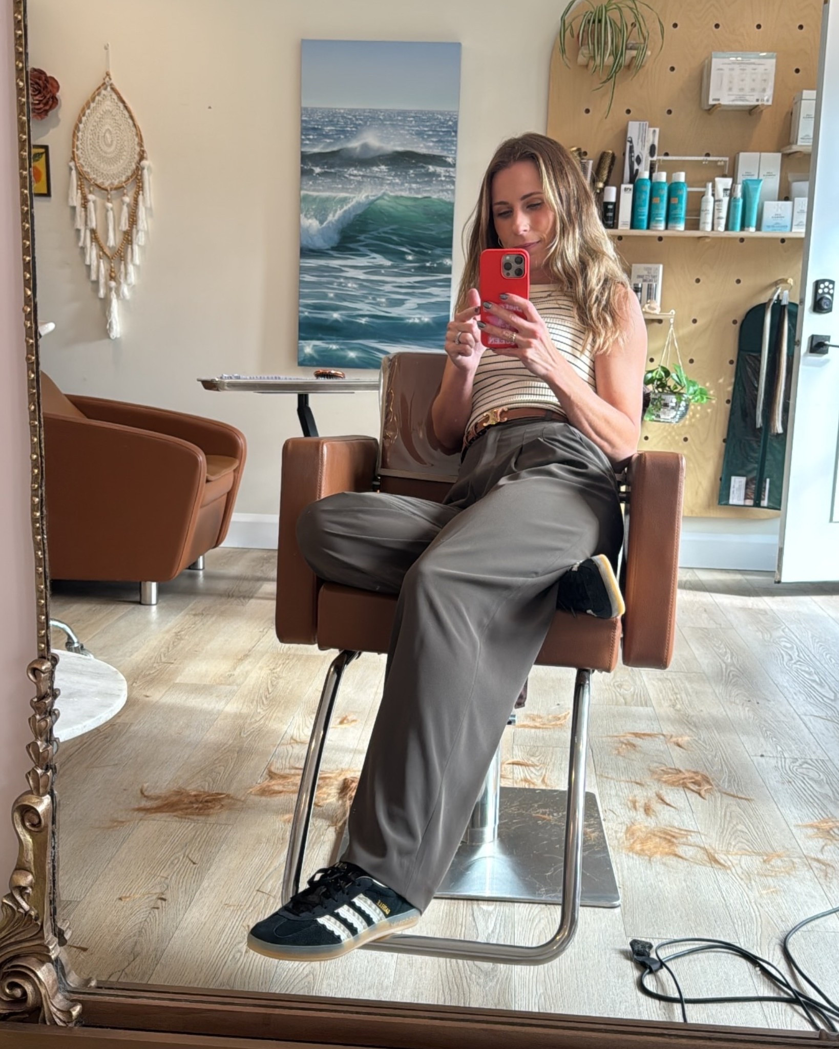 Another great day in the studio and my feet feeling so comfy in my new sambas. It’s the ruffle strips for me. 🤍🖤

#LTKshoes #LTKfall #LTKworkwear