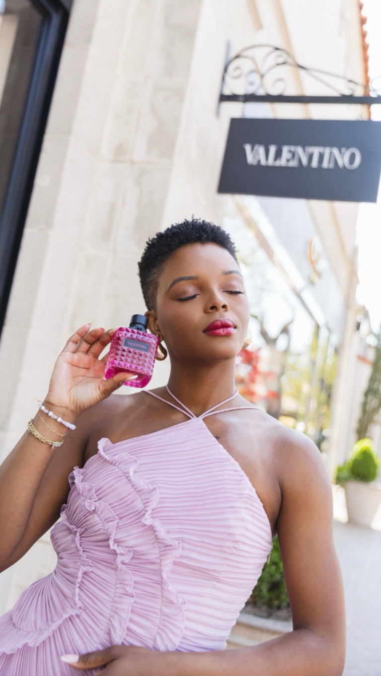 When the dress turns heads and the perfume seals the deal @amurofficial @valentino.beauty 💃🏾🩷 #amur #valentinobeauty #borninroma #amurofficial 

Wedding Guest Dress, Wedding Guest Outfitt

Comment SHOP below to receive a DM with the link to shop this post on my LTK ⬇ 

https://liketk.it/5aoT2
•
•
•
•
•
 #ltkparties #ltkwedding #ltkstyletip #sustainablefashion #spring2025 #springdress #springstyle #springoutfit #dallasfashionblogger #dallascontentcreator #dallasbloggers #dallasinfluencer
