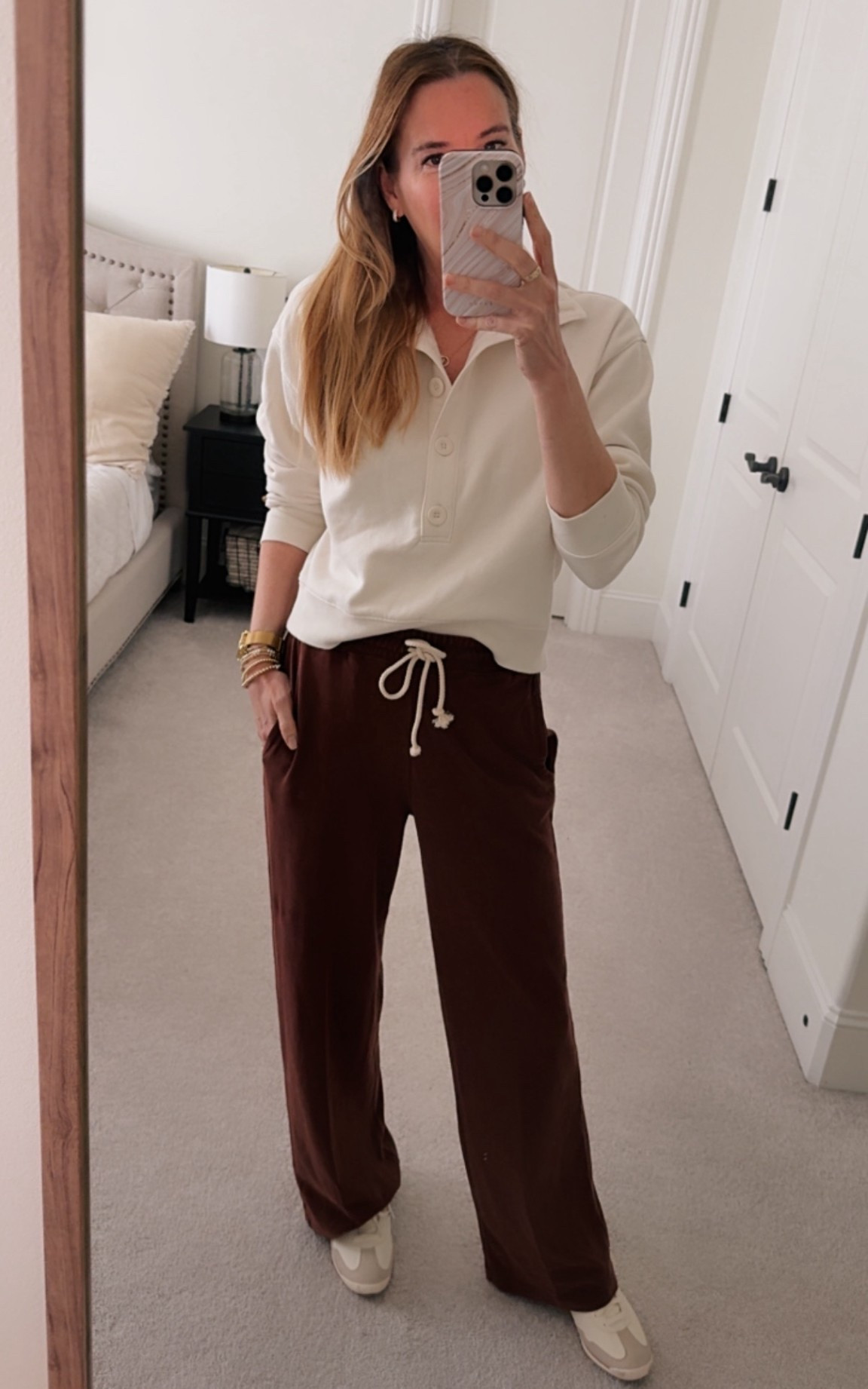 Chocolate brown sweats and a crazy soft sweatshirt. 🤎 Size down in the sweatpants. 