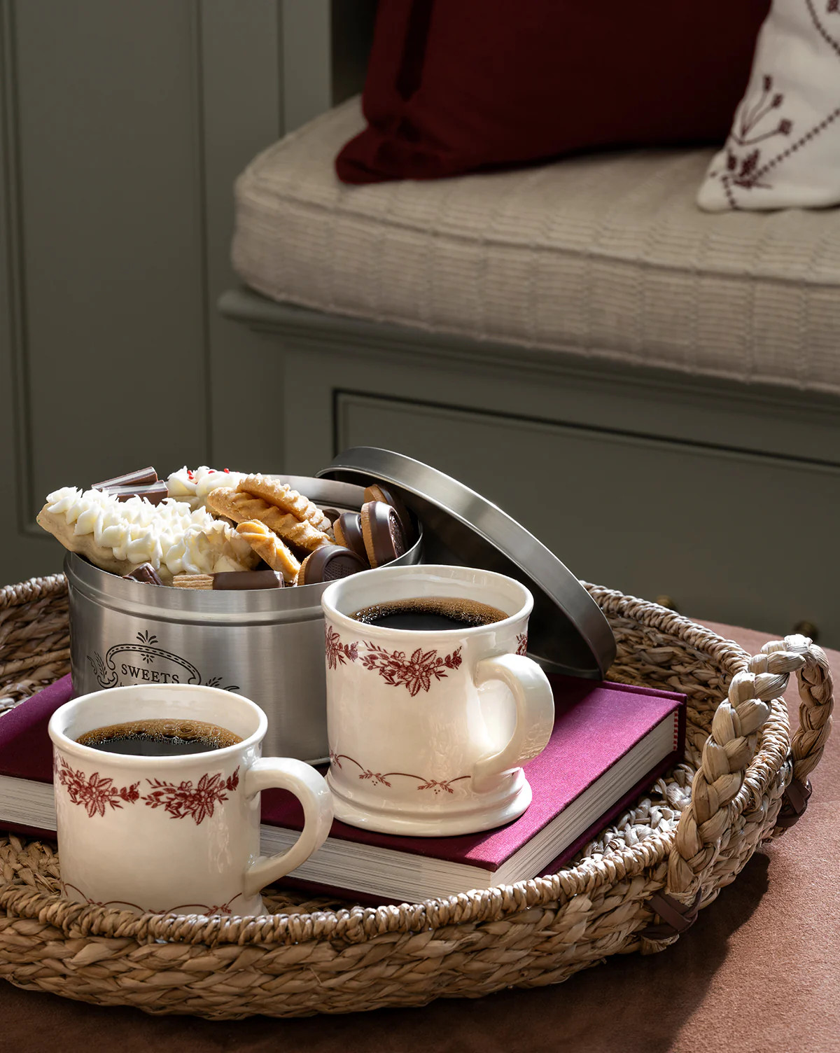 Coronet Mugs (Set of 4) | McGee & Co. (US)