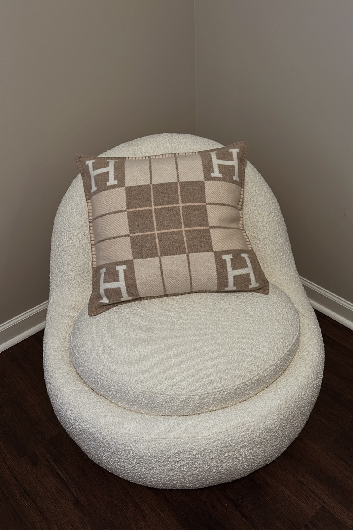 New Lil Boucle Office Chair

#LTKfamily #LTKhome