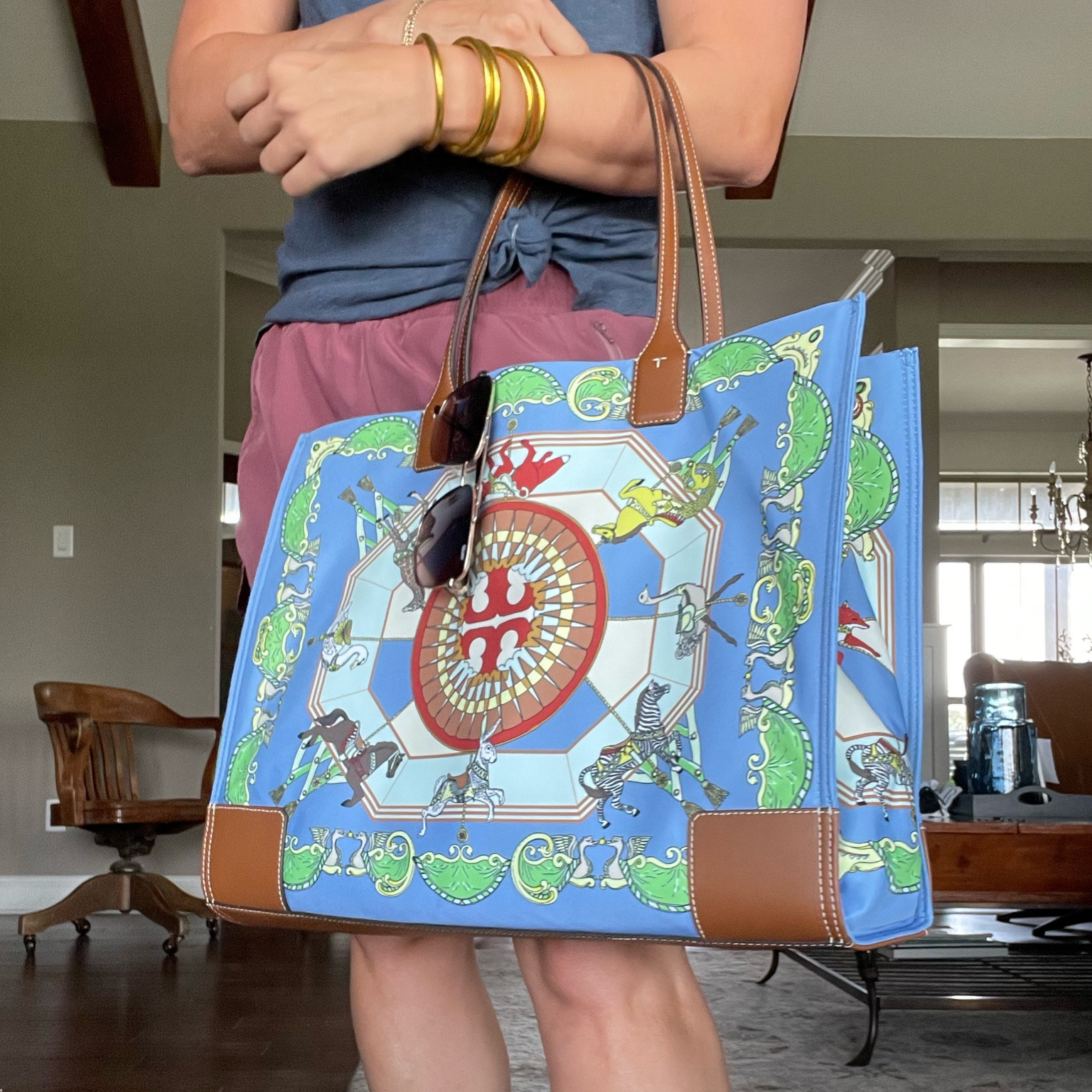 Tory Burch bag on sale #tote #handbag #toryburch 

#LTKFind #LTKsalealert #LTKitbag