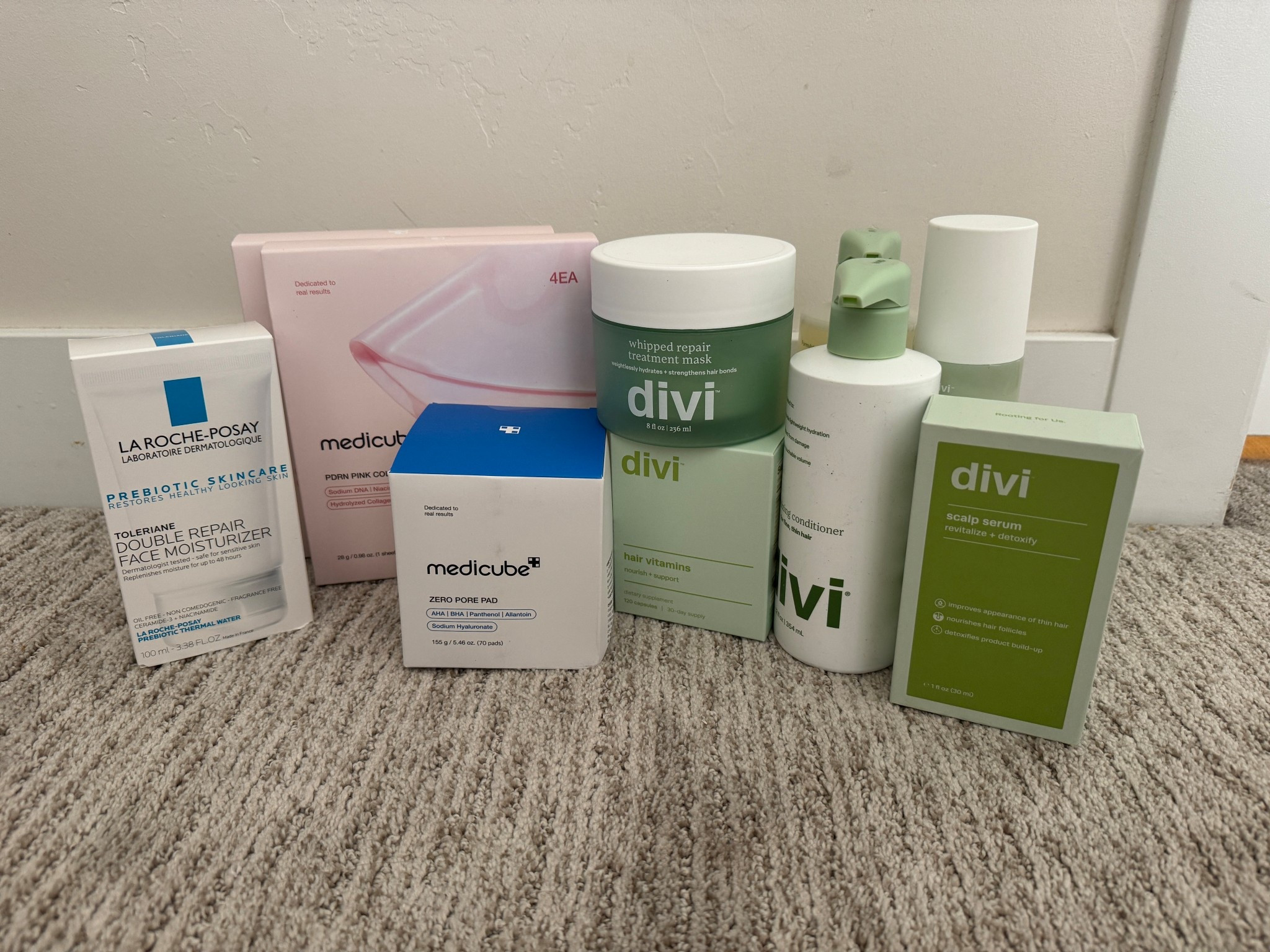 My favorite hair care and skin care products

#LTKBeauty #LTKFindsUnder50 #LTKSaleAlert