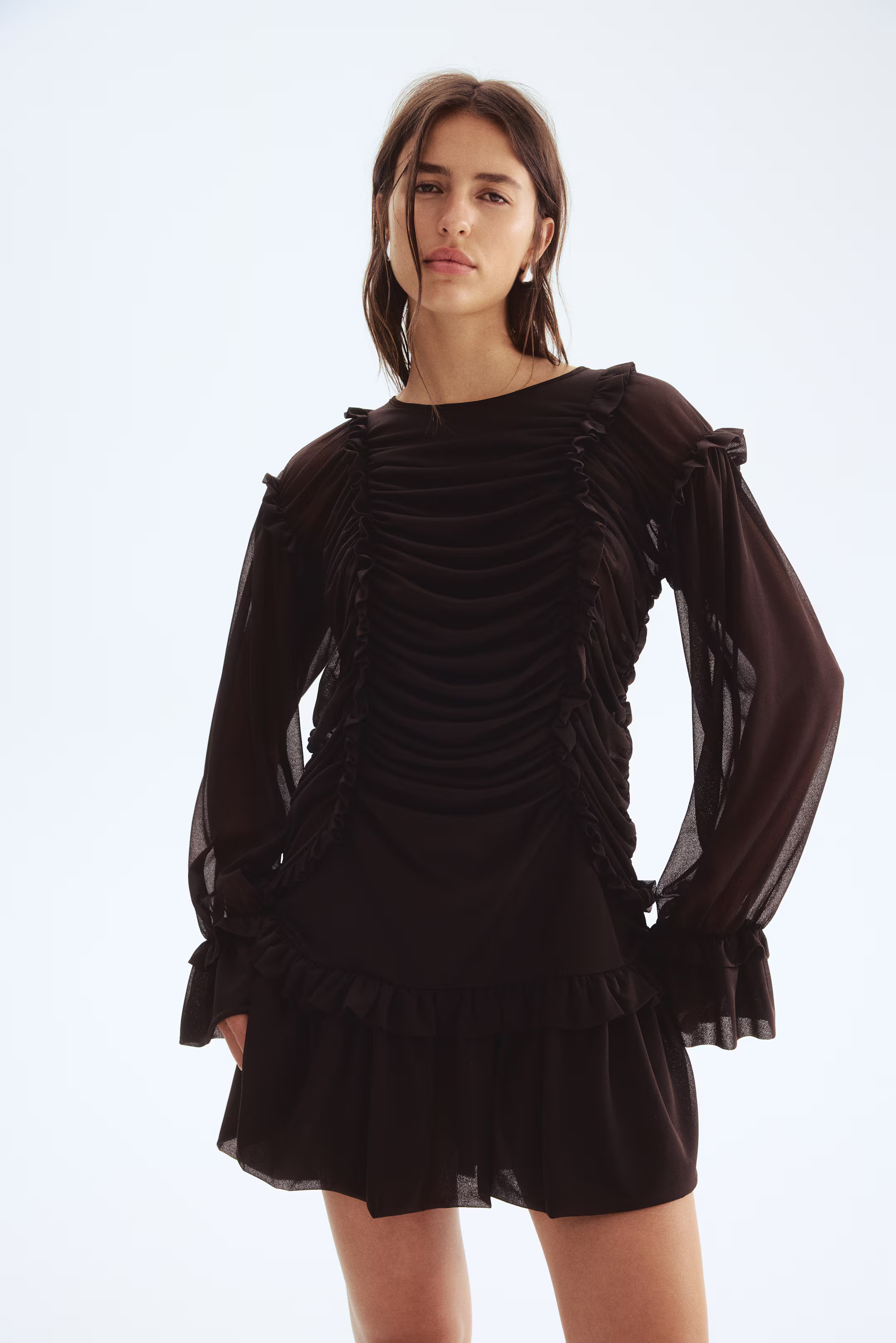 Frill-trimmed draped dress - Marrón oscuro - MUJER | H&M ES | H&M (FR, IT, ES, PT, BE)