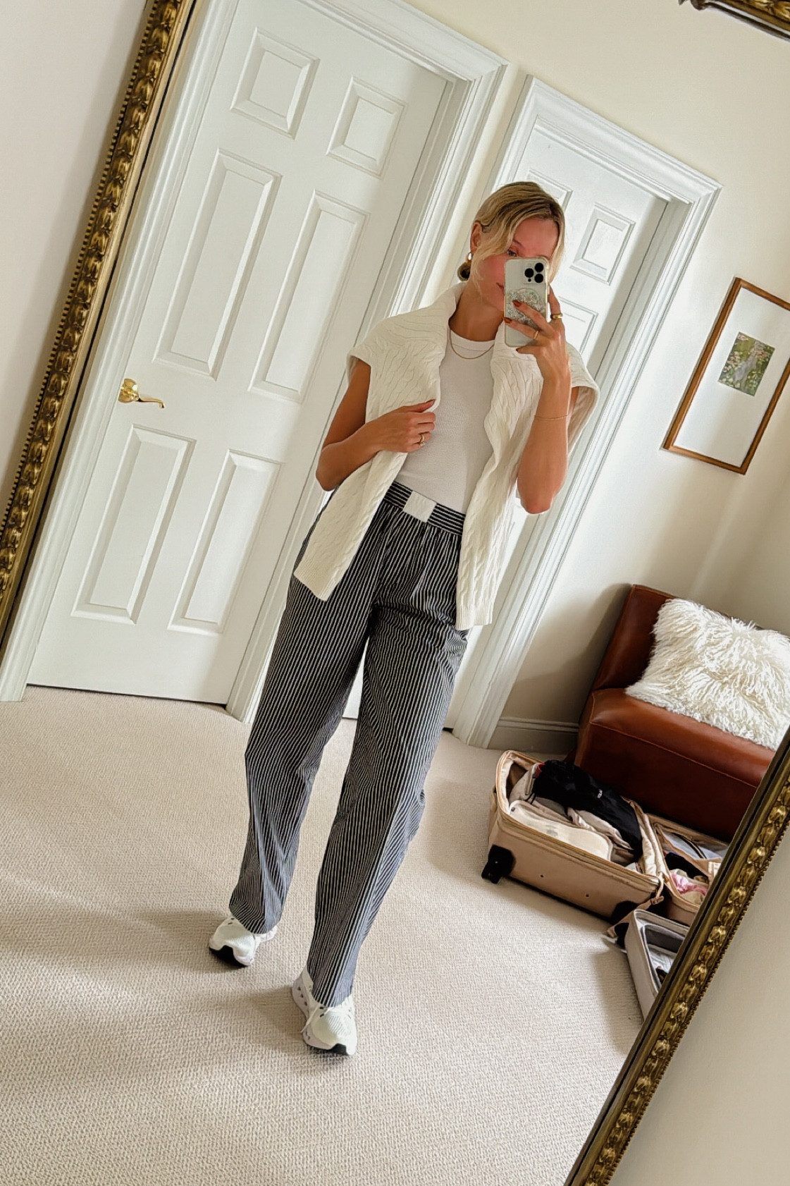 Travel outfit of the day ☁️

#LTKFindsUnder100 #LTKSeasonal #LTKTravel