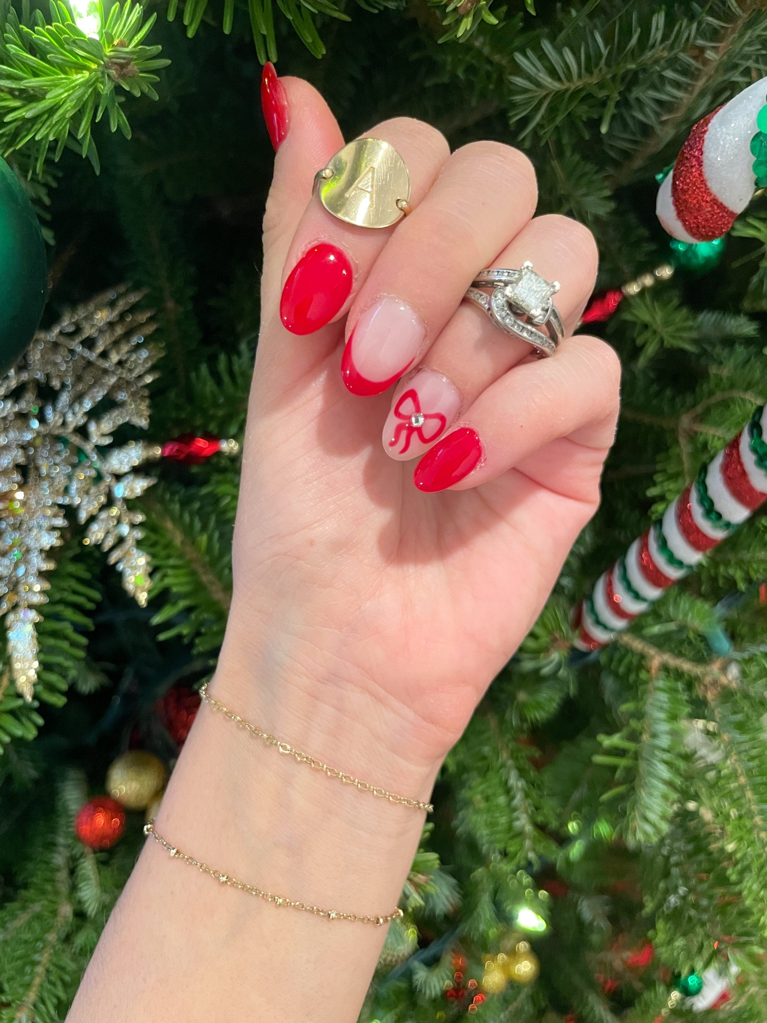 Classic red bow nails for Christmas 

#LTKFindsUnder50 #LTKSeasonal #LTKHoliday