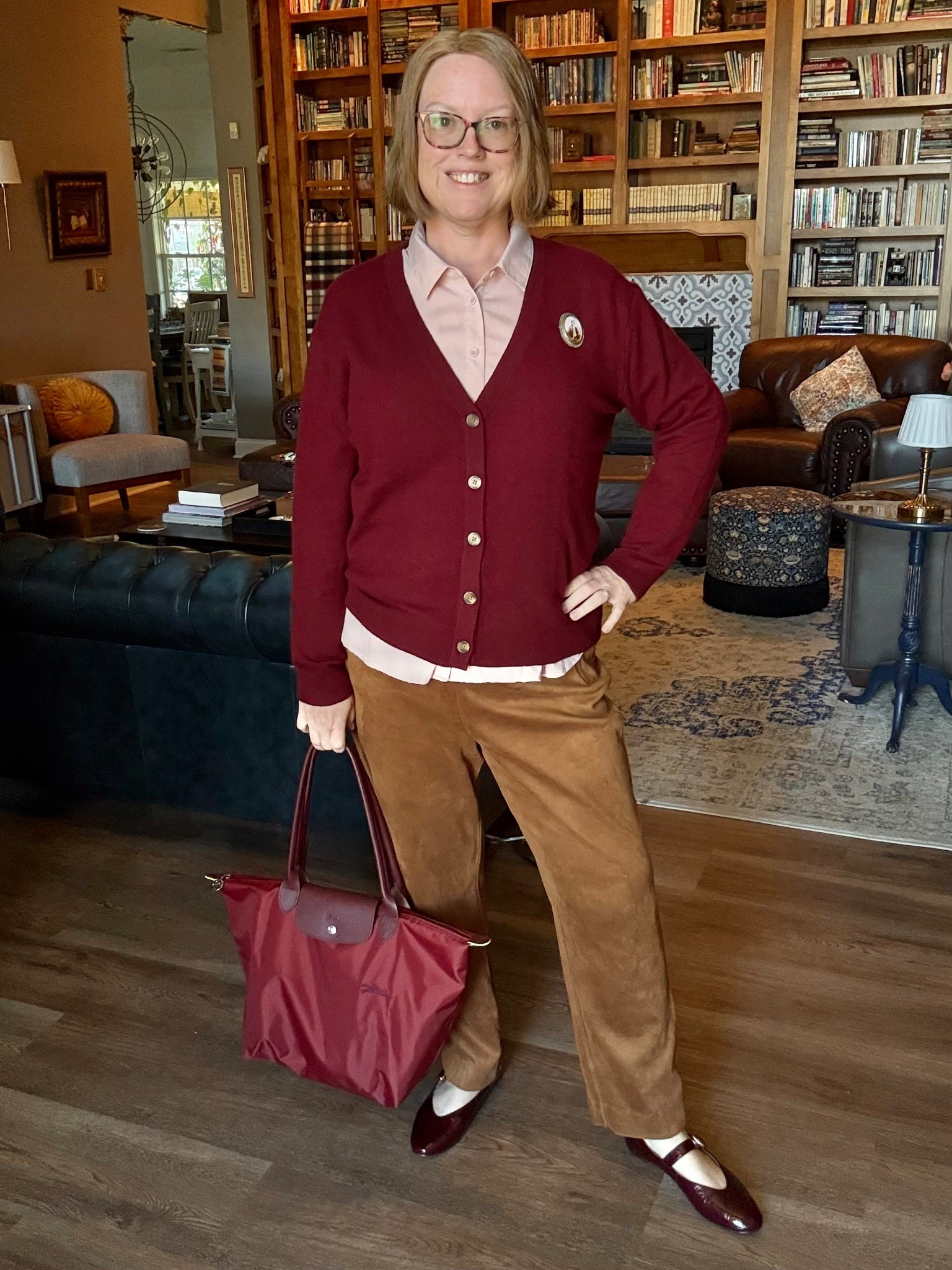 50% OFF CASHMERE! Just bought this cardigan at Macy’s and it is a super soft, lightweight cashmere. Grab them now for yourself or for Christmas presents…lots of styles! My shirt and pants are also both on major sale! #balletflats #cardigan #falloutfit #suede

#LTKMidsize #LTKSaleAlert #LTKOver40