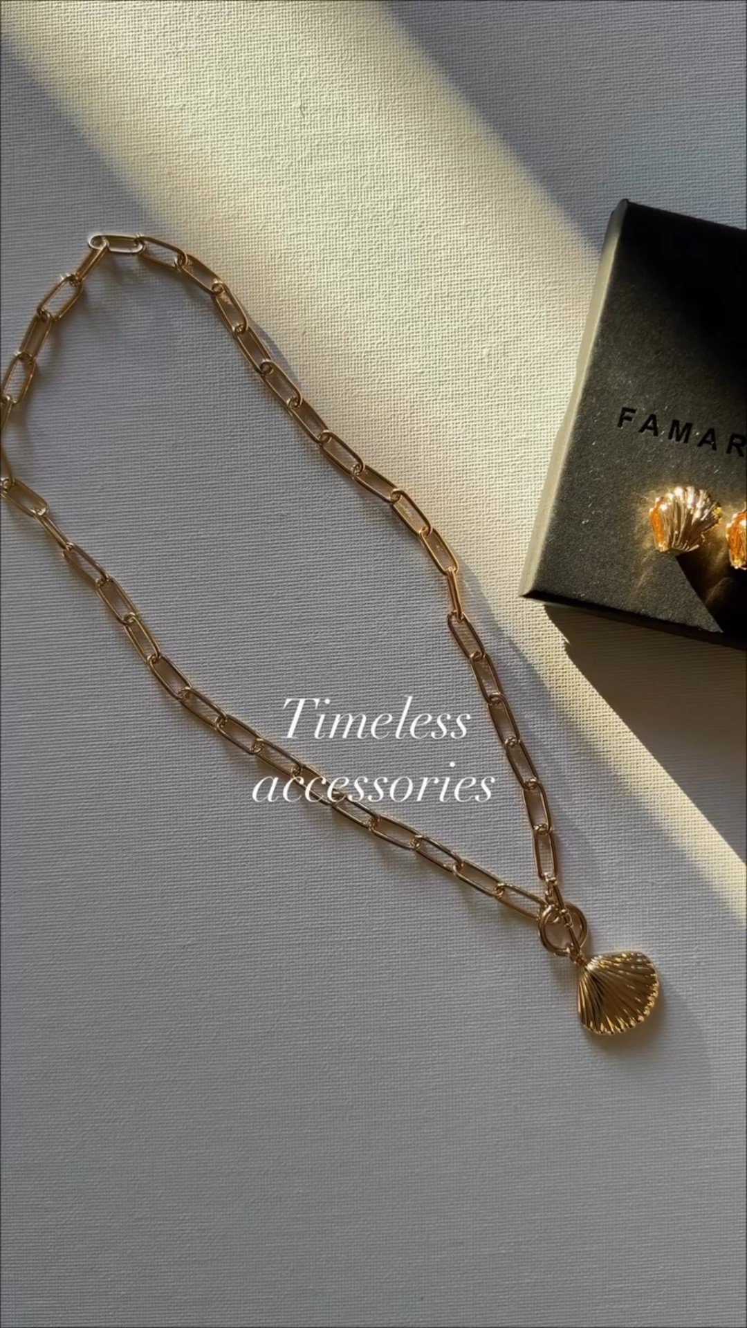 Simple, elegant and easy to style 🤍
Perfect for everyday wear.

🛍️ @famarinejewelry 

#timelessstyle
#everydayaccessories
#minimaljewelry
#elegantdetails
#styleinspo