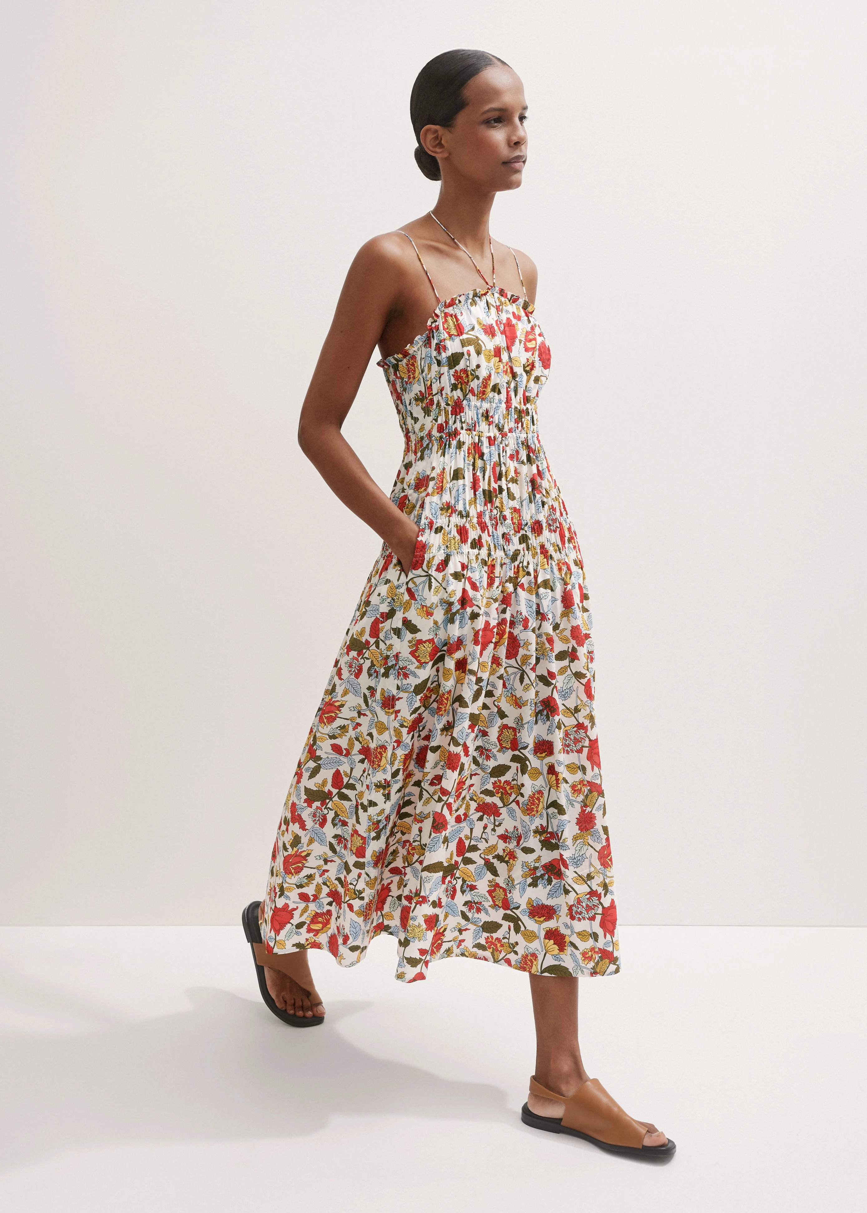 Women's White Rosebush Print Midi Dress | ME+EM | ME+EM US